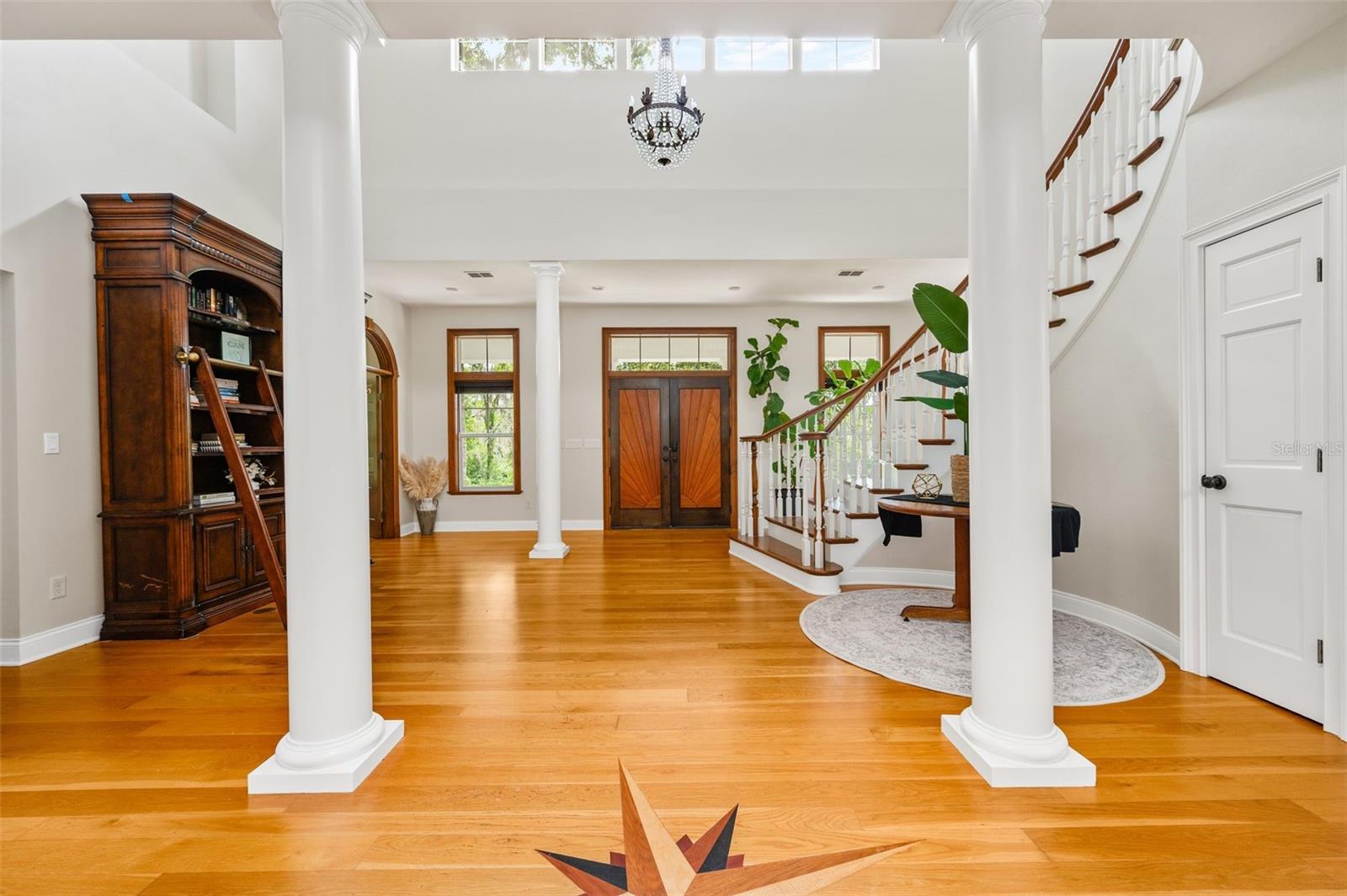 SANCTUARY OAKS - Residential