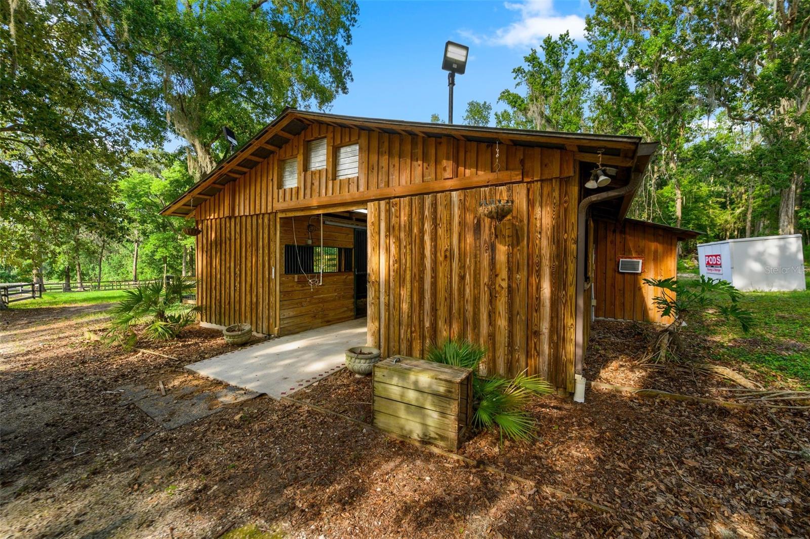 SANCTUARY OAKS - Residential