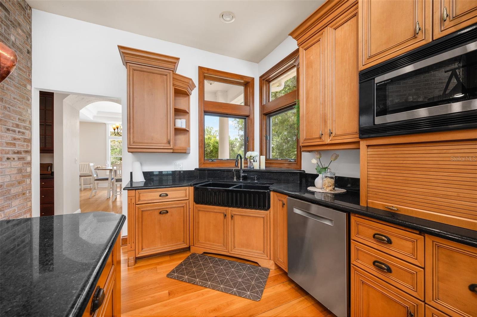 SANCTUARY OAKS - Residential