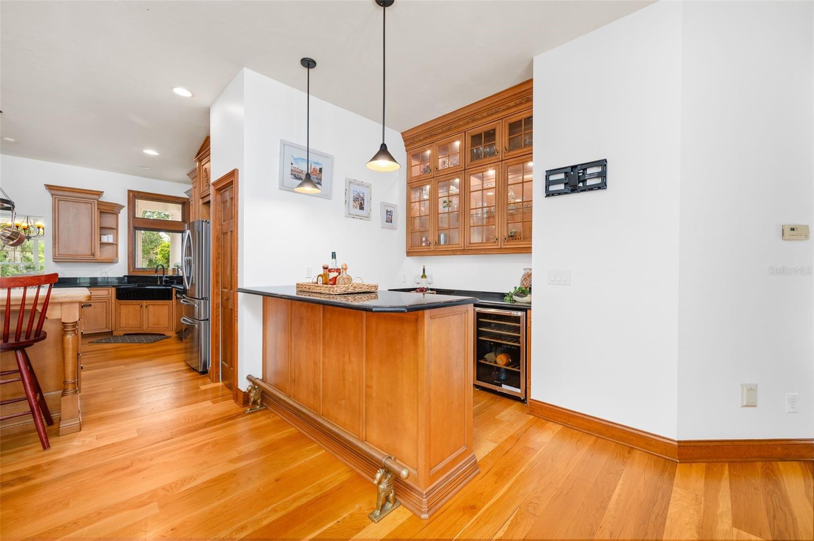 SANCTUARY OAKS - Residential