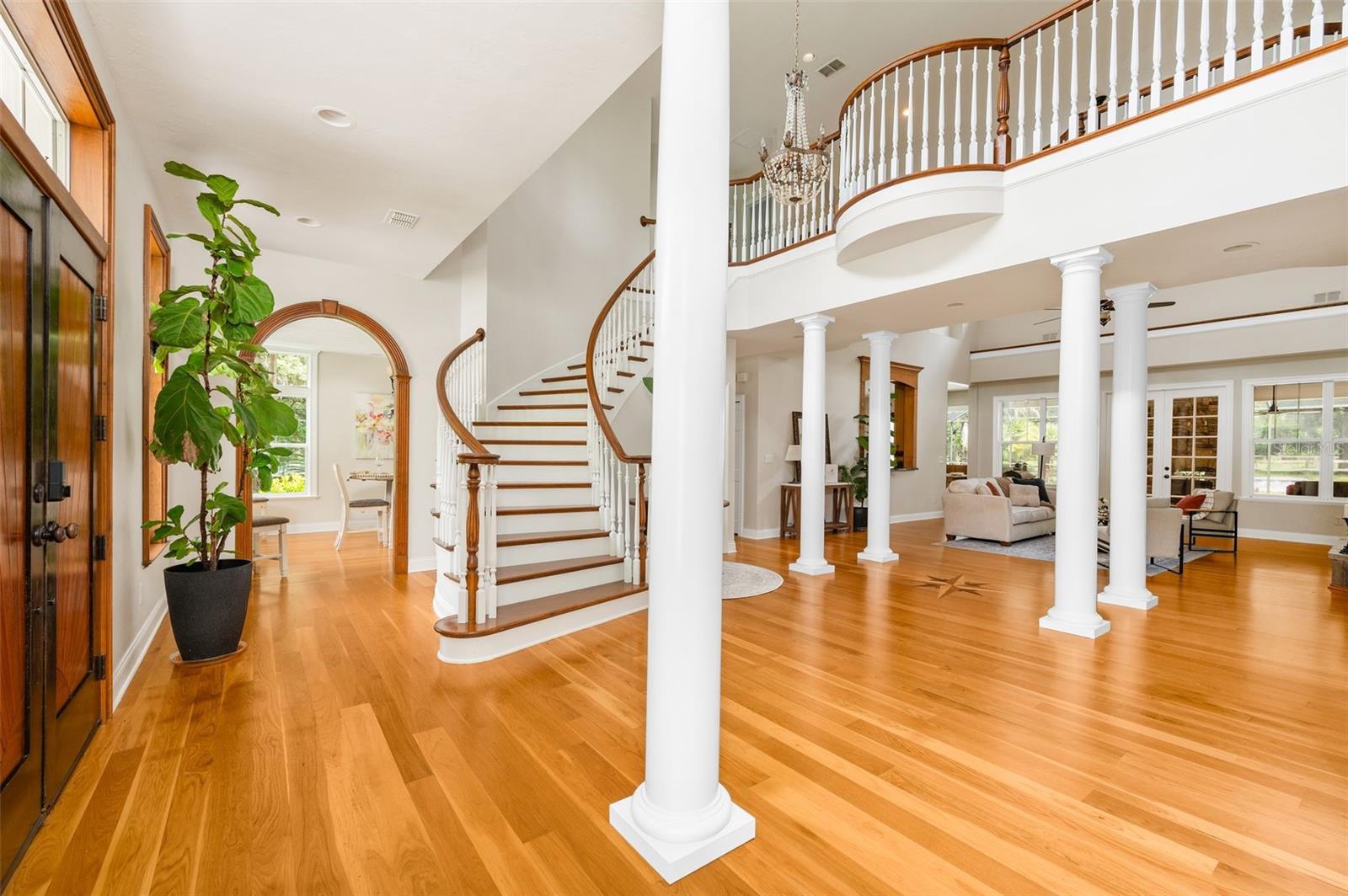 SANCTUARY OAKS - Residential