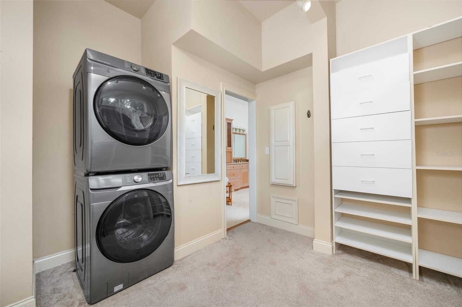 SANCTUARY OAKS - Residential