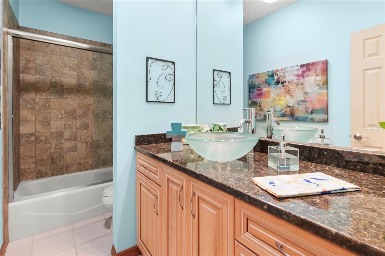 RIVER HARBOR WEST - Residential