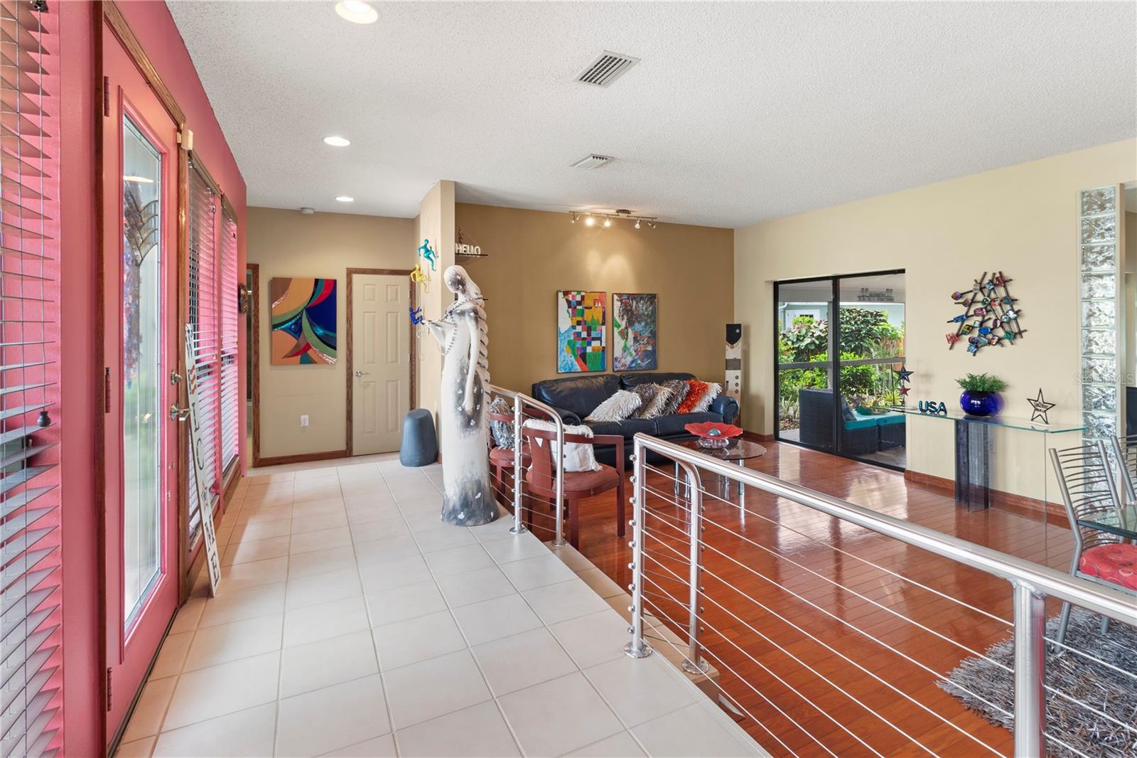 RIVER HARBOR WEST - Residential