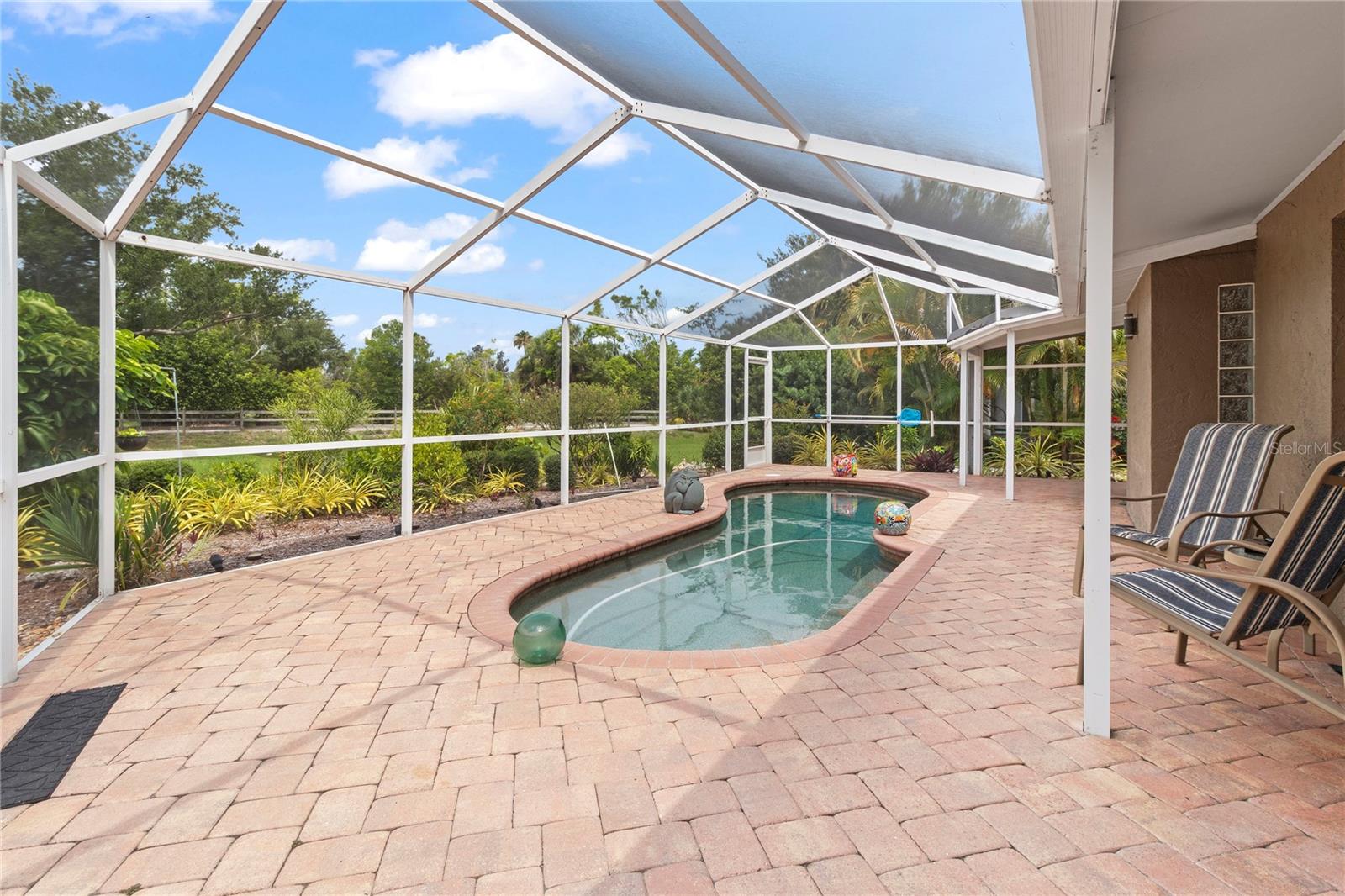 RIVER HARBOR WEST - Residential
