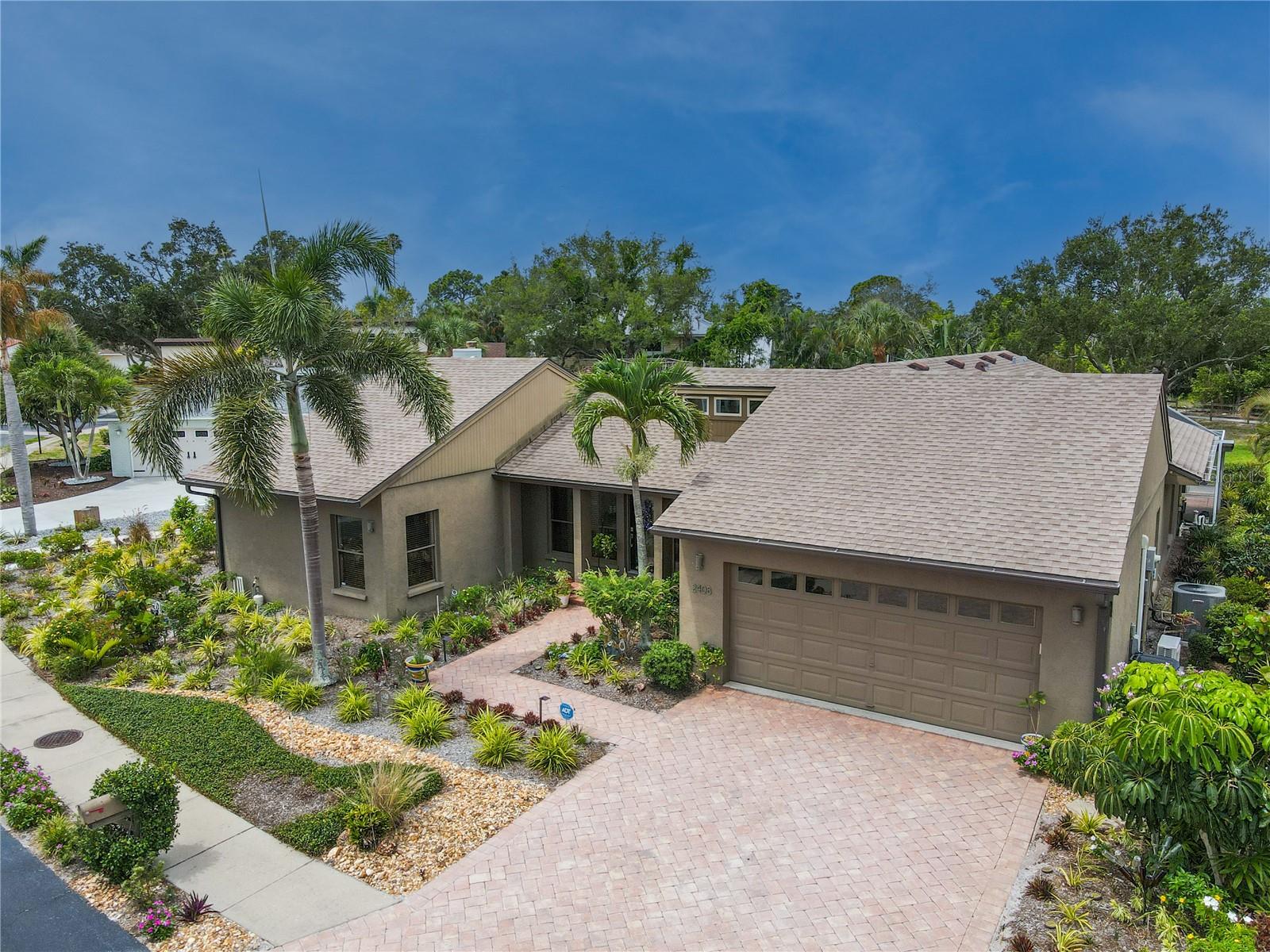 RIVER HARBOR WEST - Residential