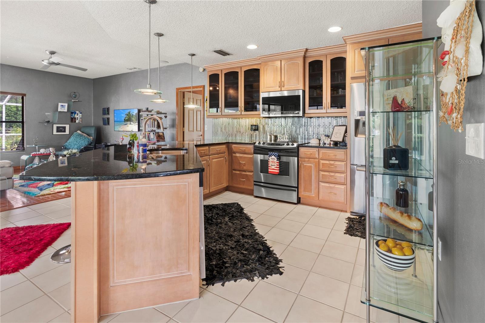 RIVER HARBOR WEST - Residential