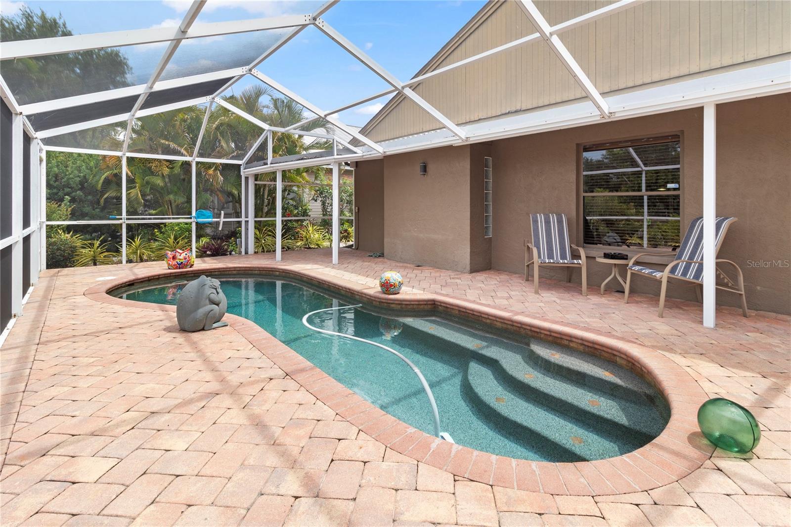 RIVER HARBOR WEST - Residential