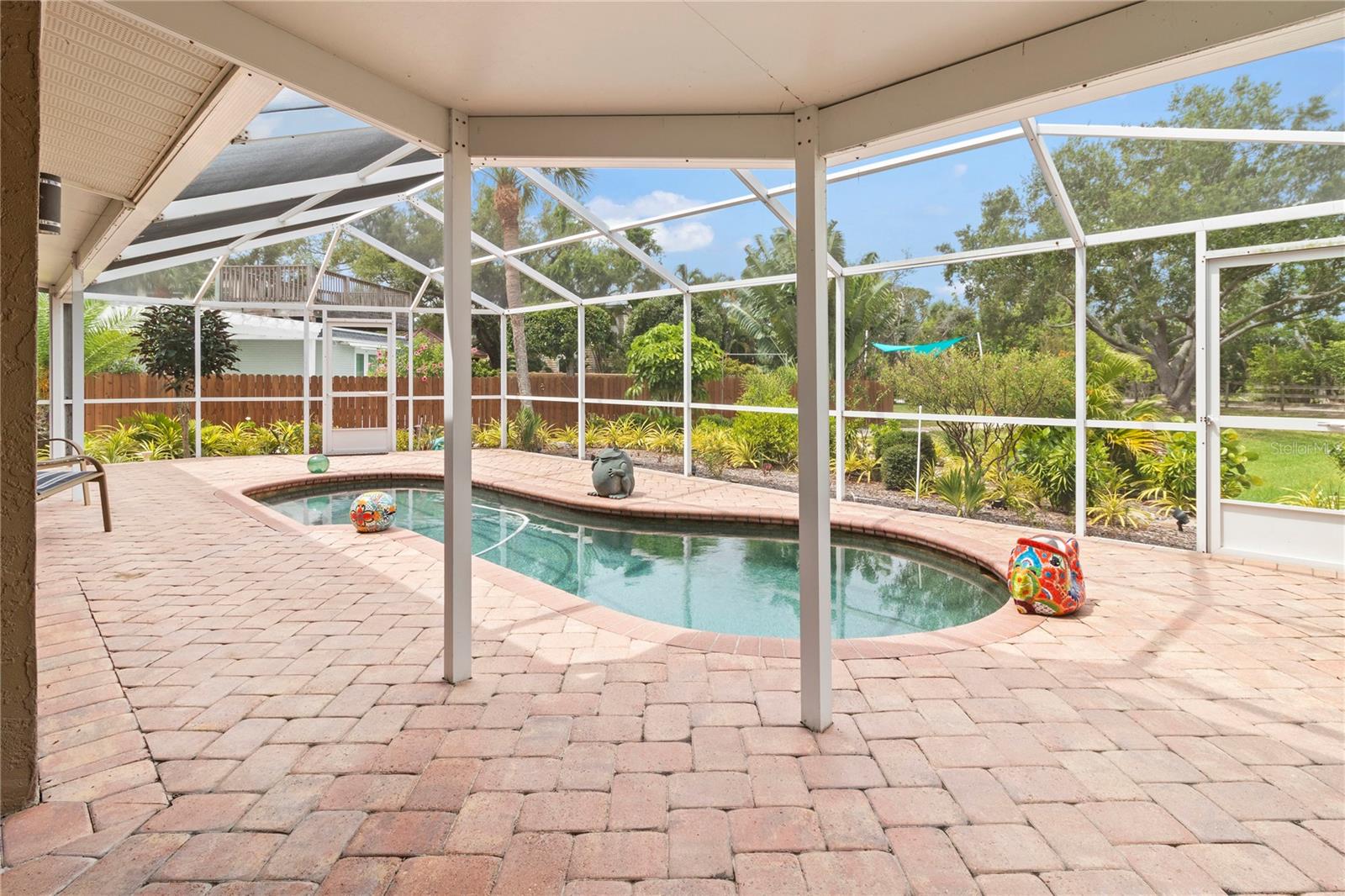 RIVER HARBOR WEST - Residential
