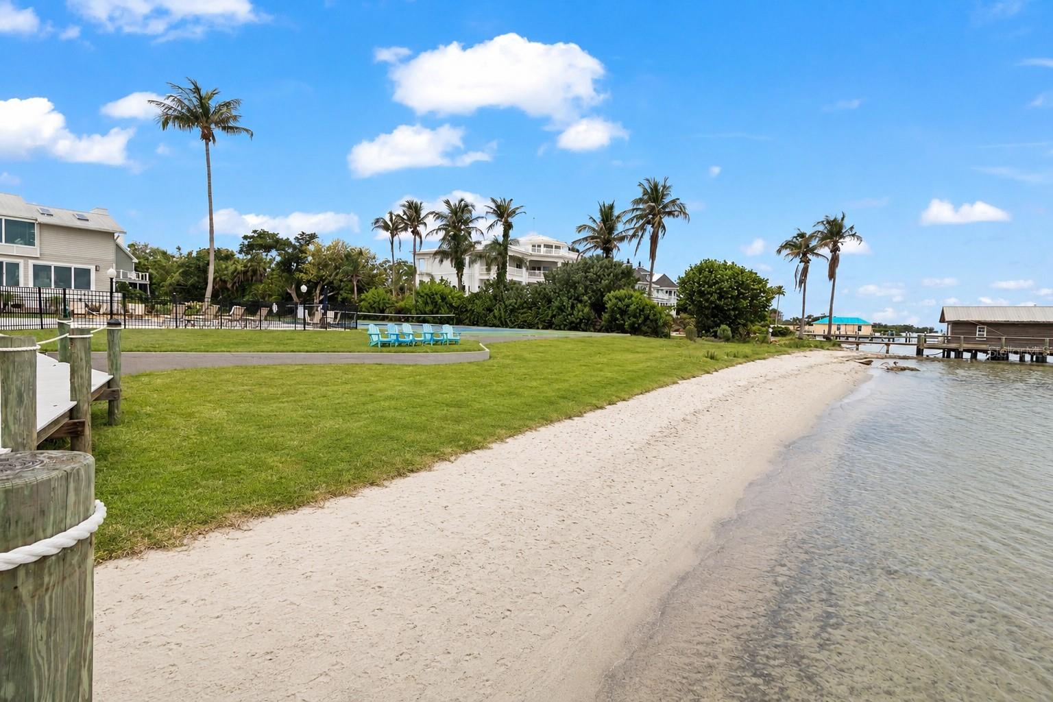 RIVER HARBOR WEST - Residential