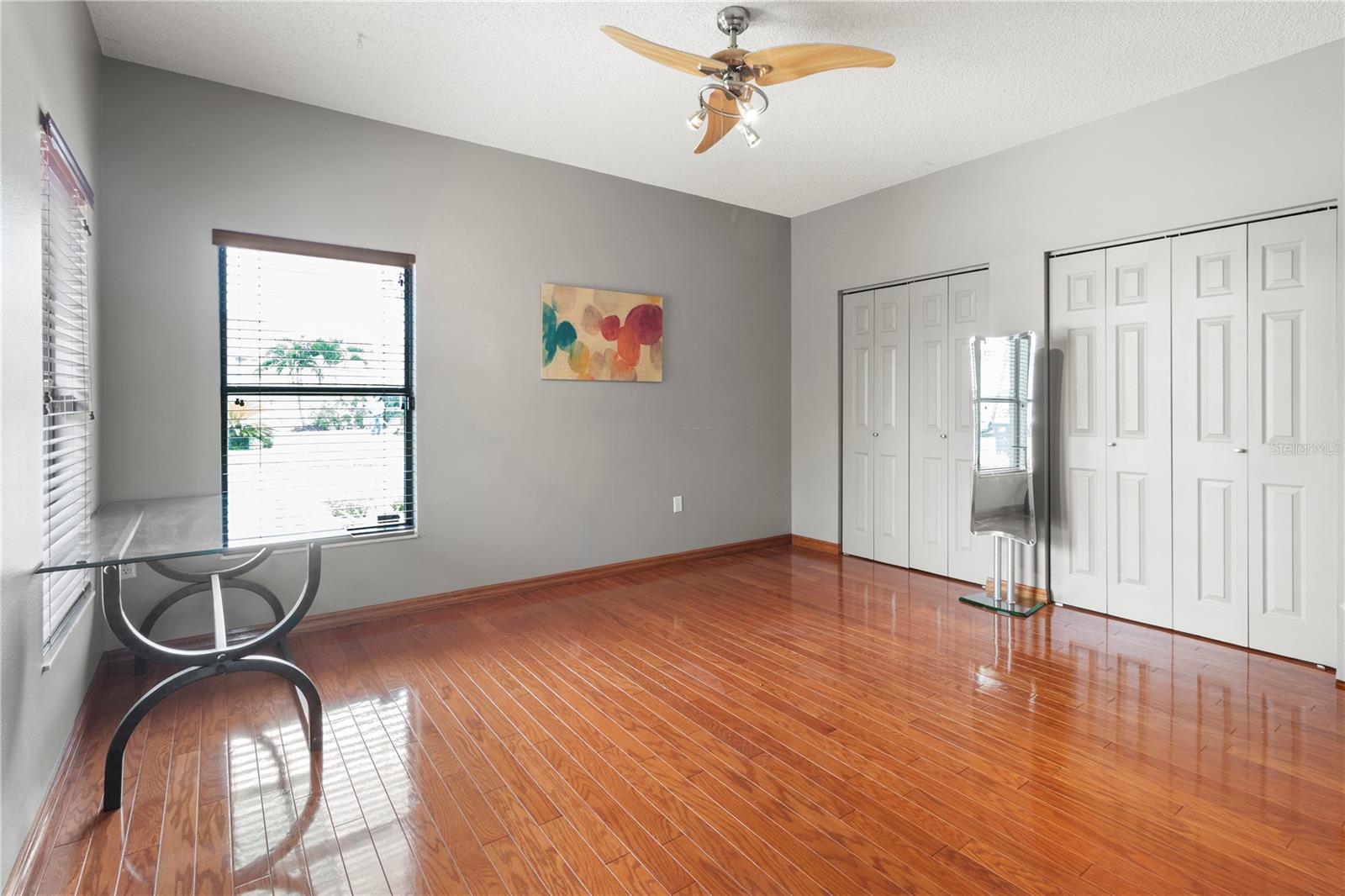 RIVER HARBOR WEST - Residential