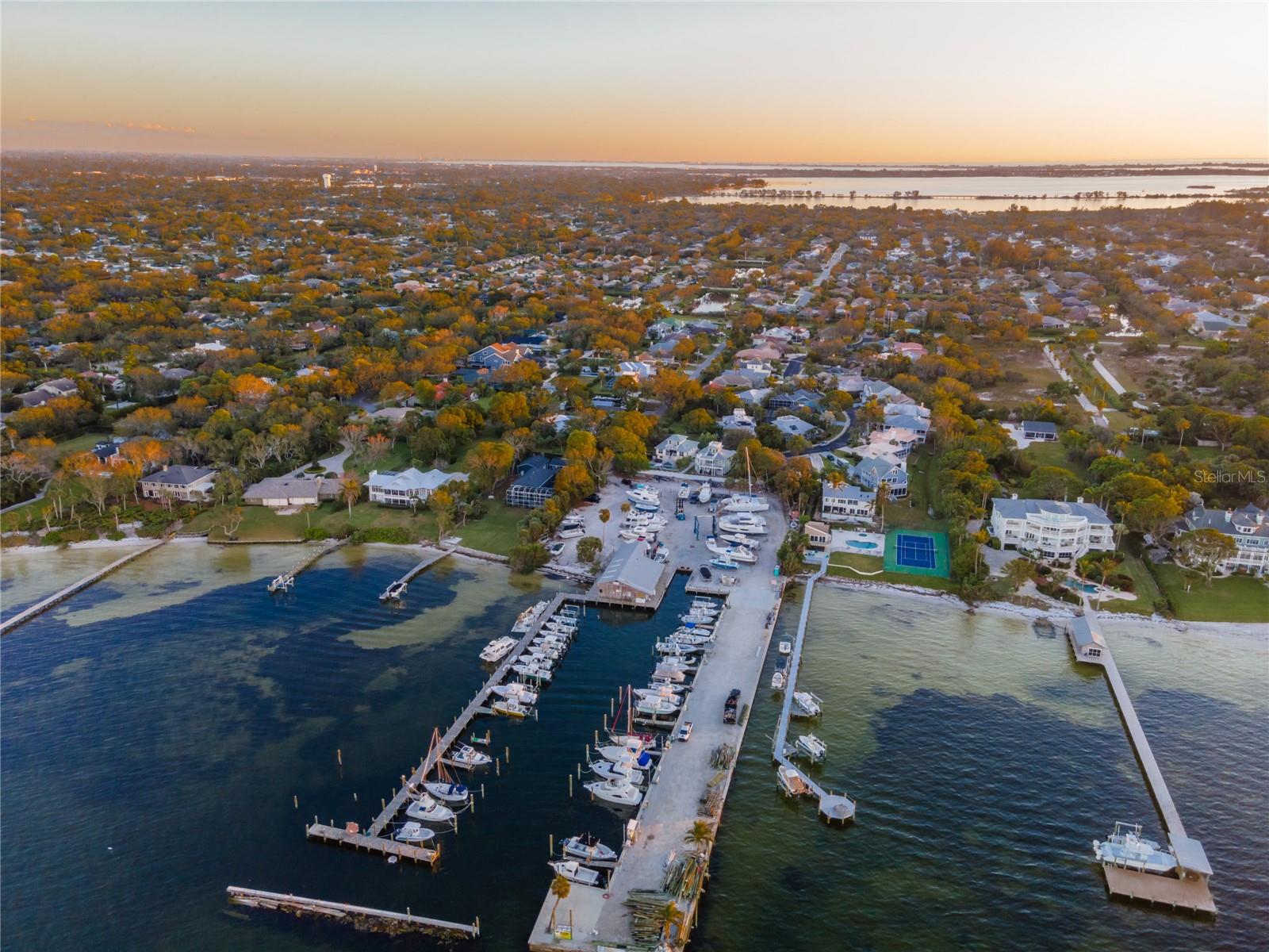 RIVER HARBOR WEST - Residential