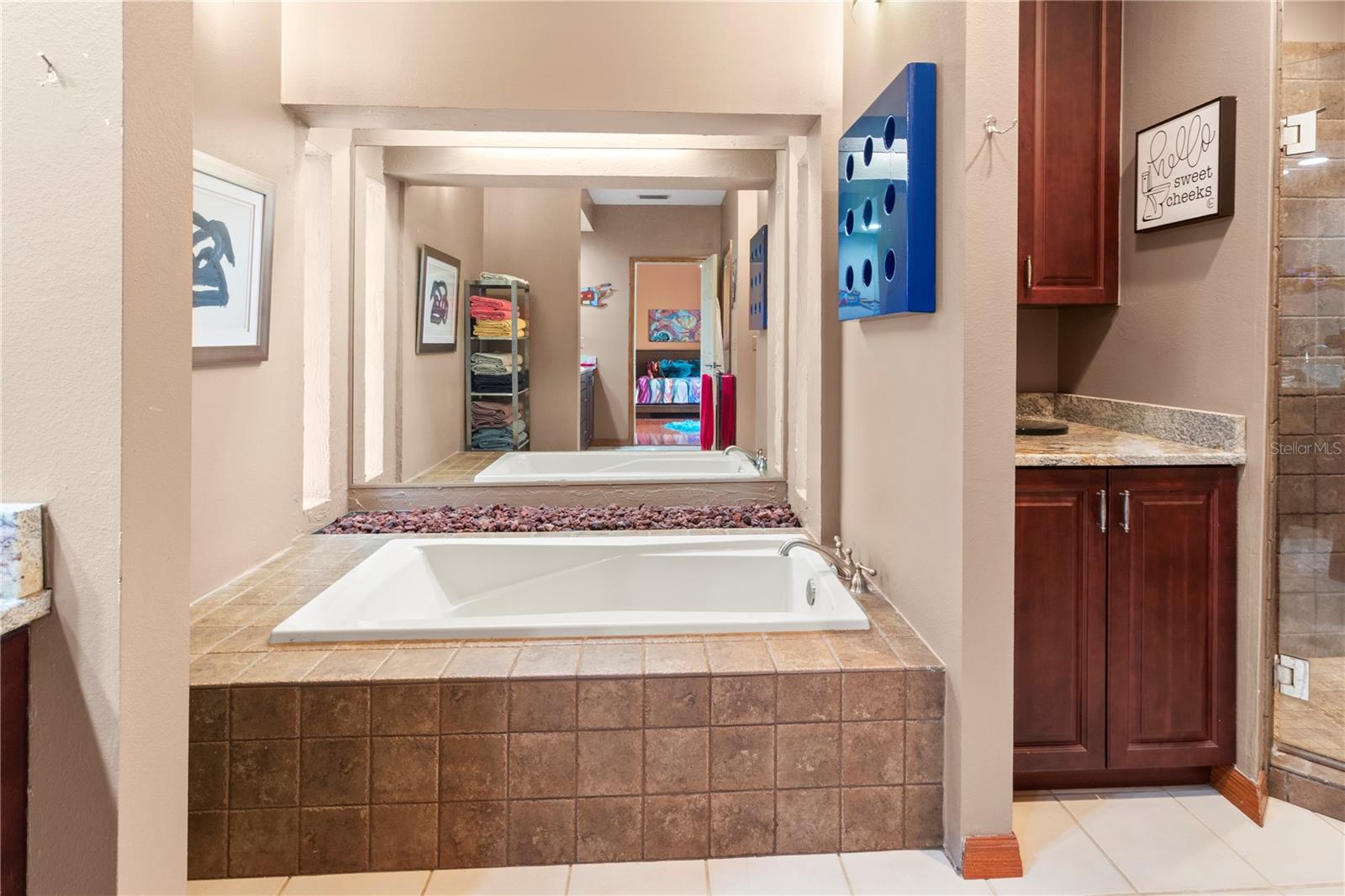 RIVER HARBOR WEST - Residential