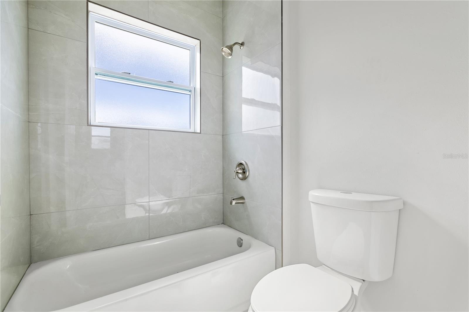 MARION OAKS UN 04 - Residential