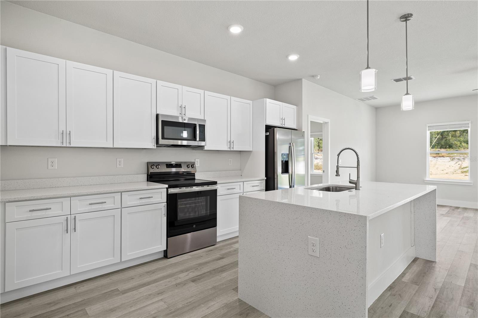 MARION OAKS UN 04 - Residential