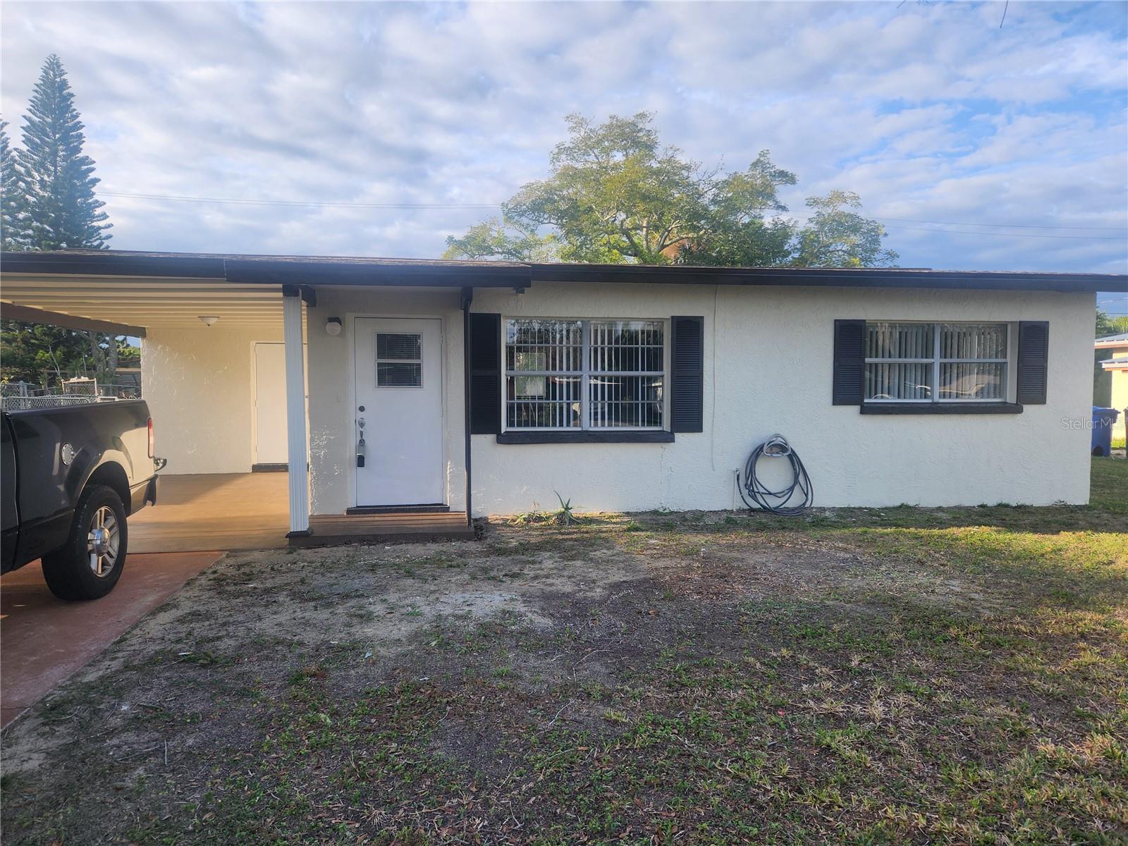 APOLLO BEACH UNIT 1 PT 2 - Residential Lease