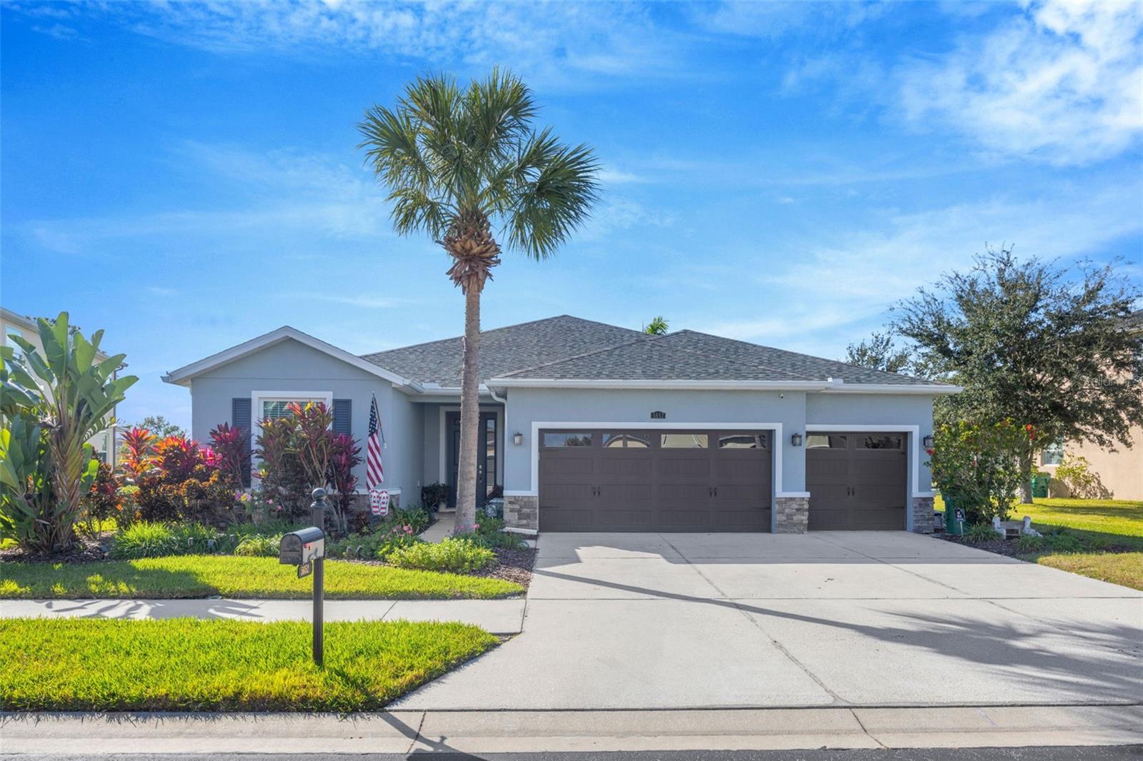 AVALON PARK - Residential