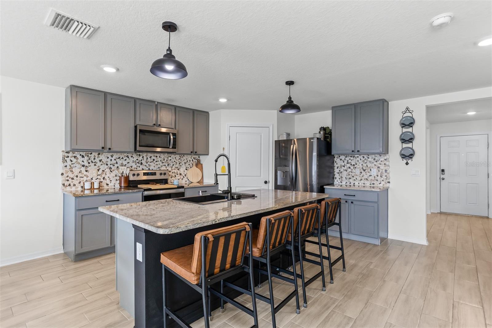 SUWANNEE LAKESIDE PH 1 - Residential