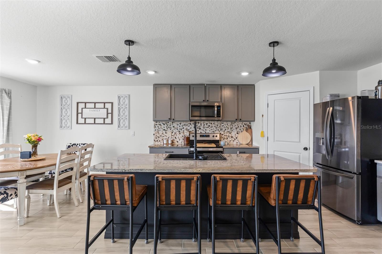 SUWANNEE LAKESIDE PH 1 - Residential