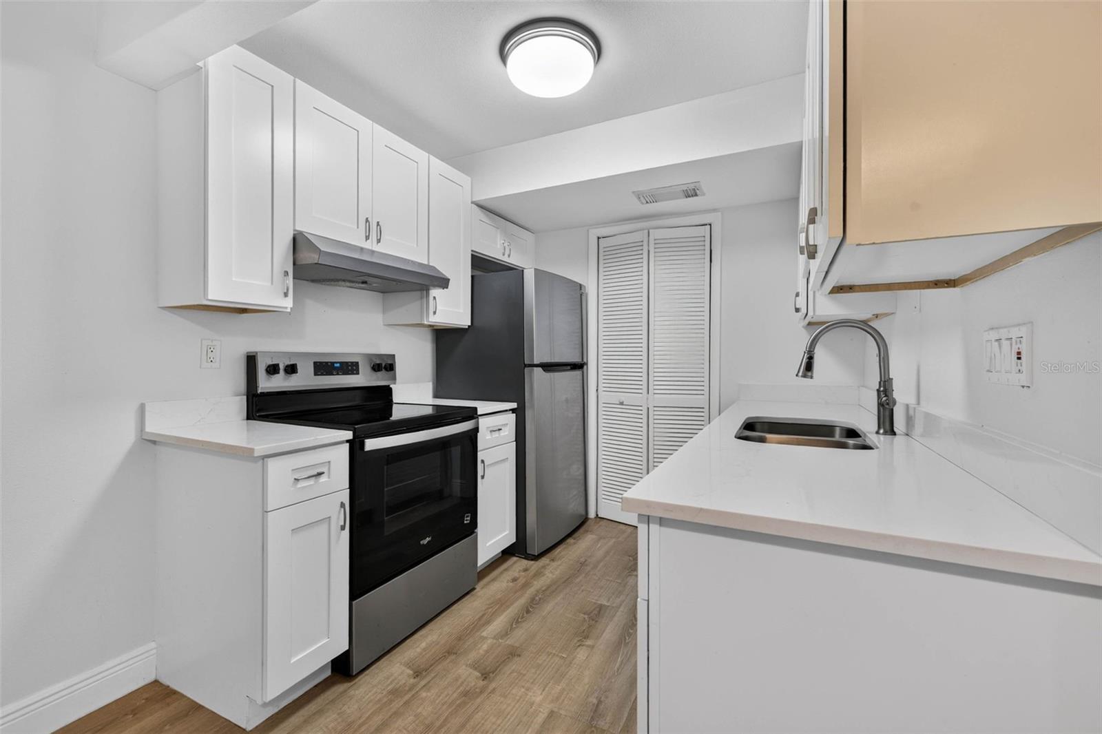 PEBBLE CREEK CONDOMINIUM VILLAGE - Residential