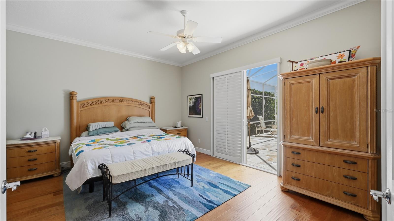 VILLAGEWALK - Residential