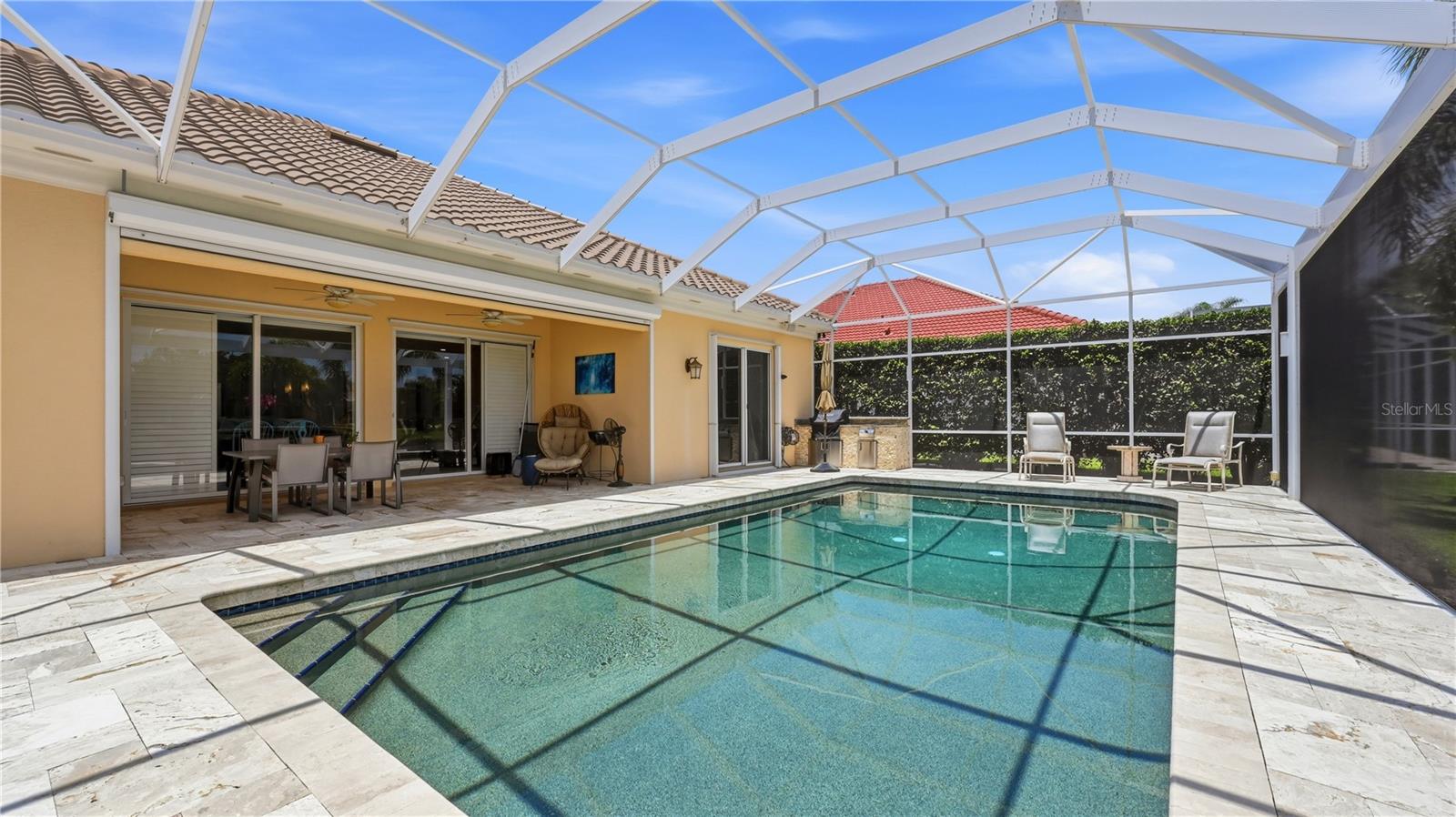 VILLAGEWALK - Residential