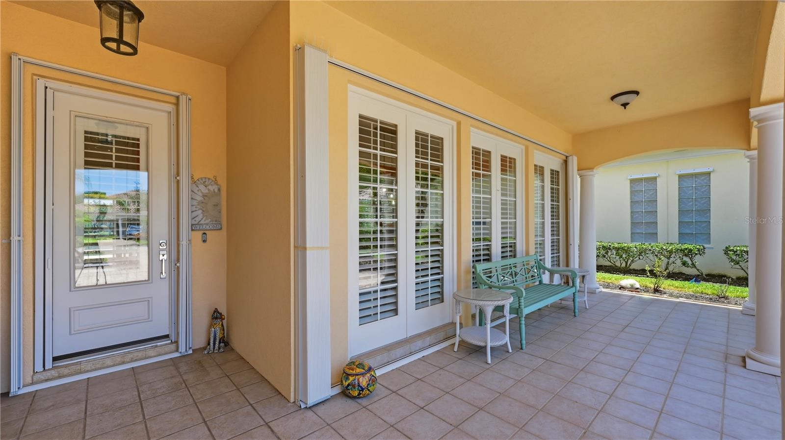 VILLAGEWALK - Residential