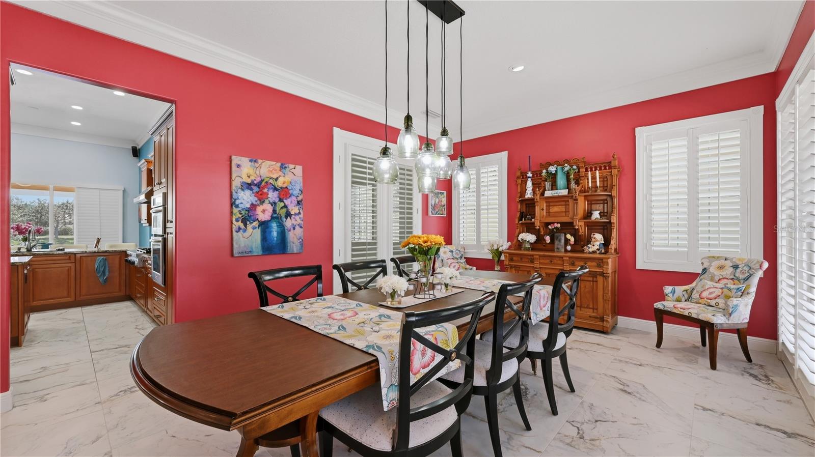 VILLAGEWALK - Residential