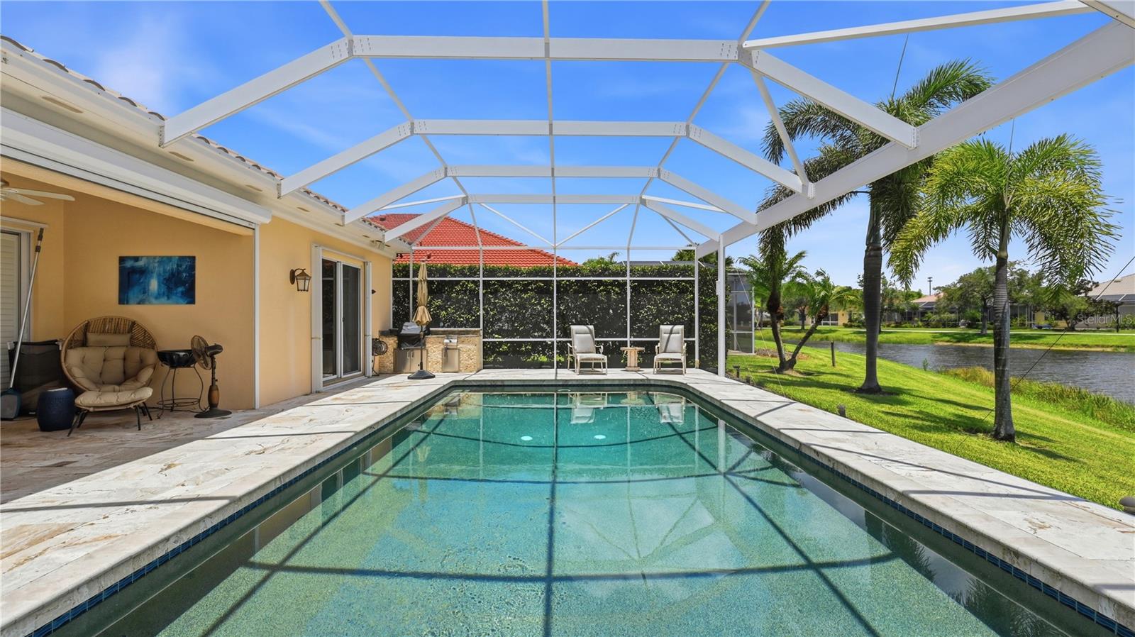 VILLAGEWALK - Residential