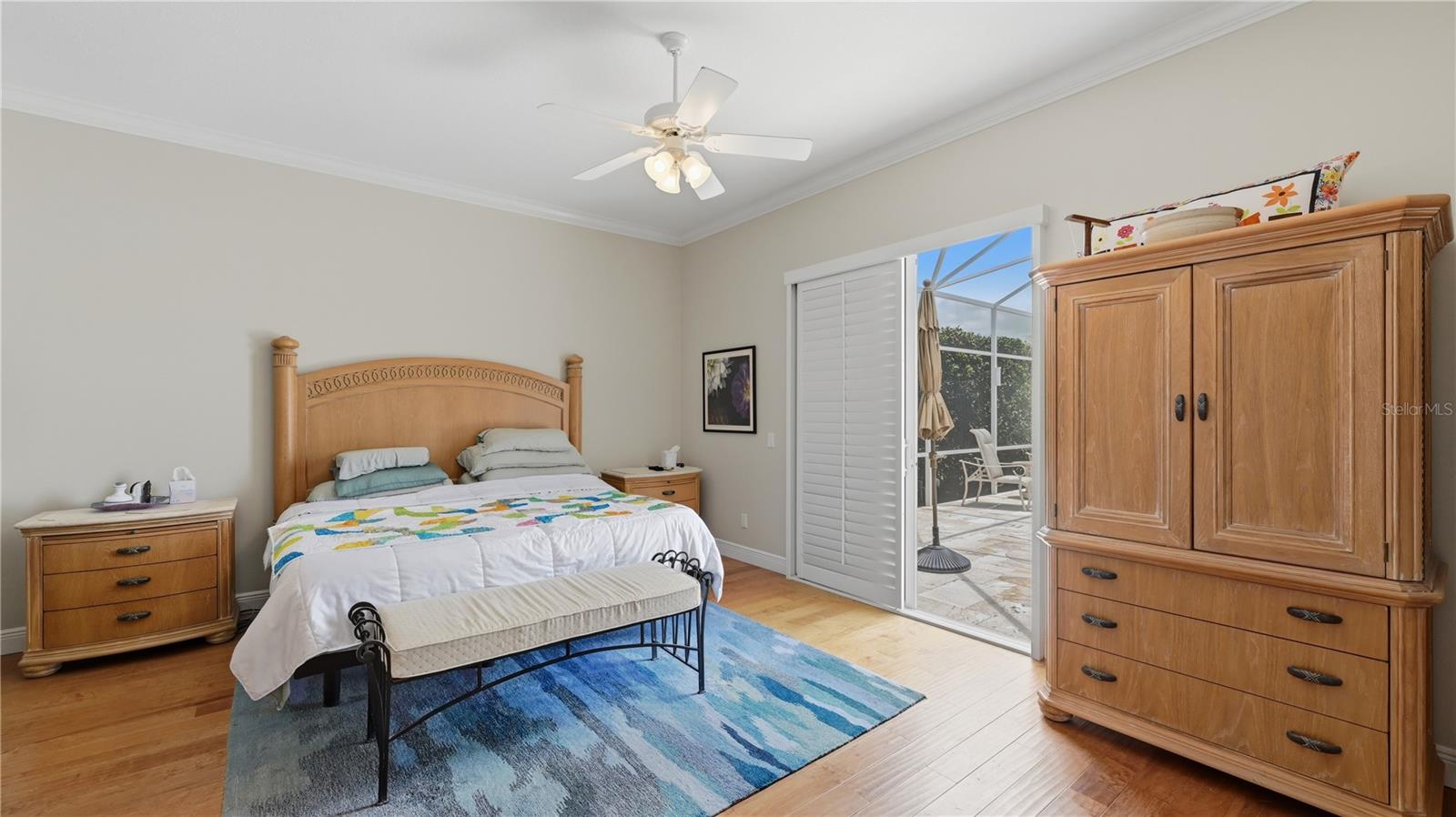 VILLAGEWALK - Residential