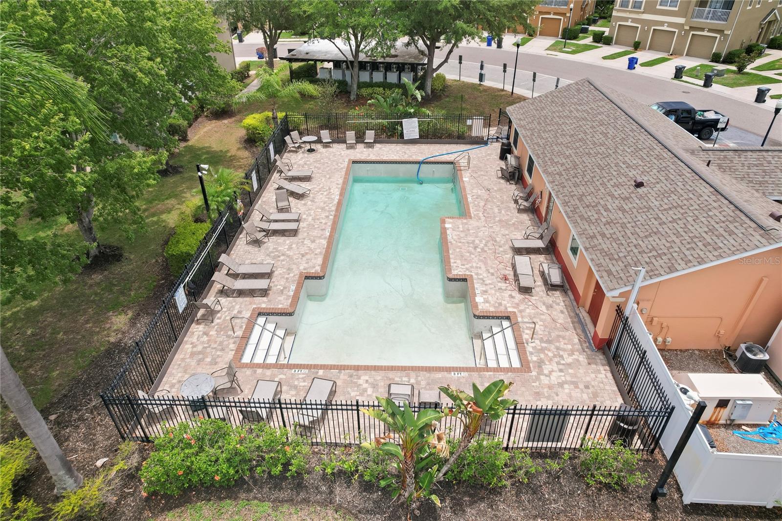 EAGLE PALM PH II - Residential
