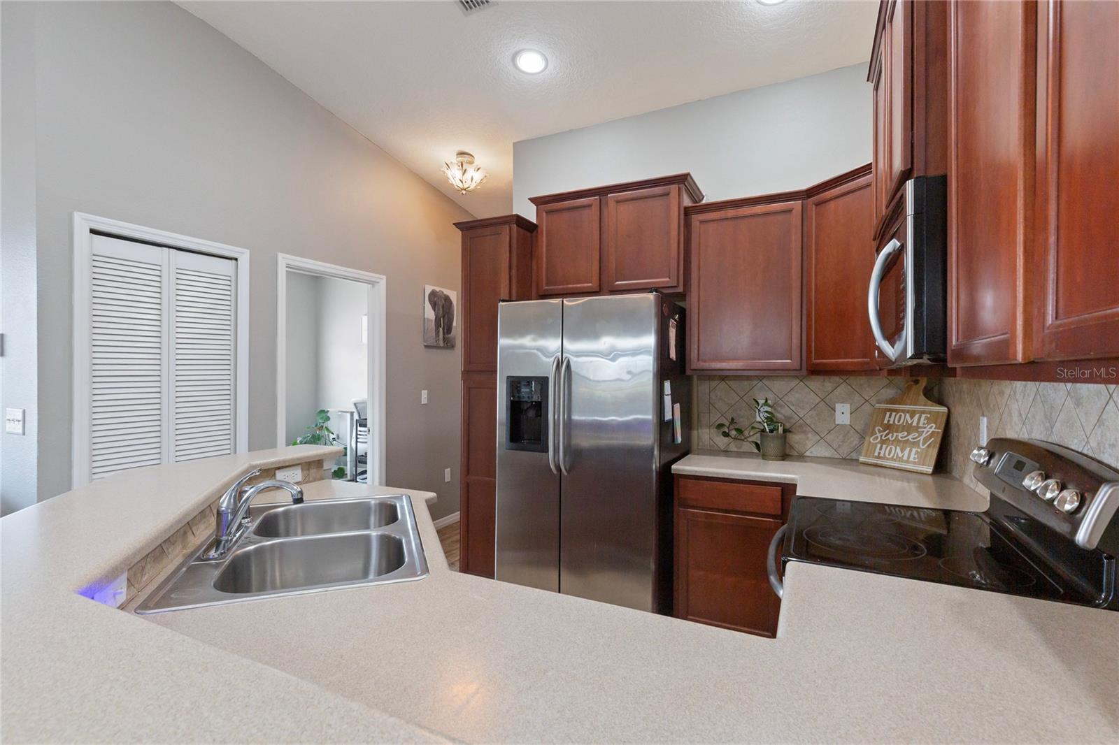 EAGLE PALM PH II - Residential