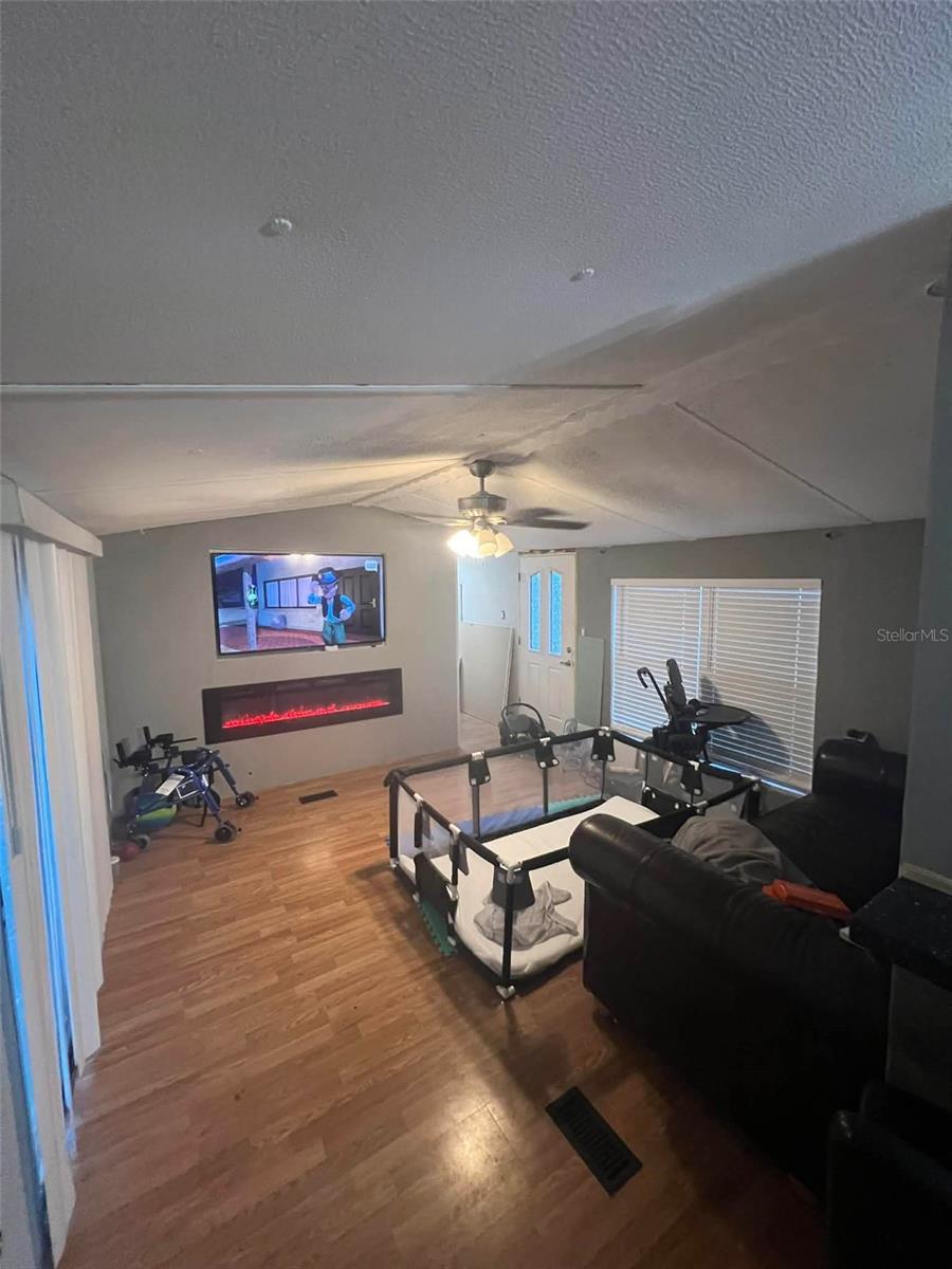 LAKE WEIR HEIGHTS - Residential