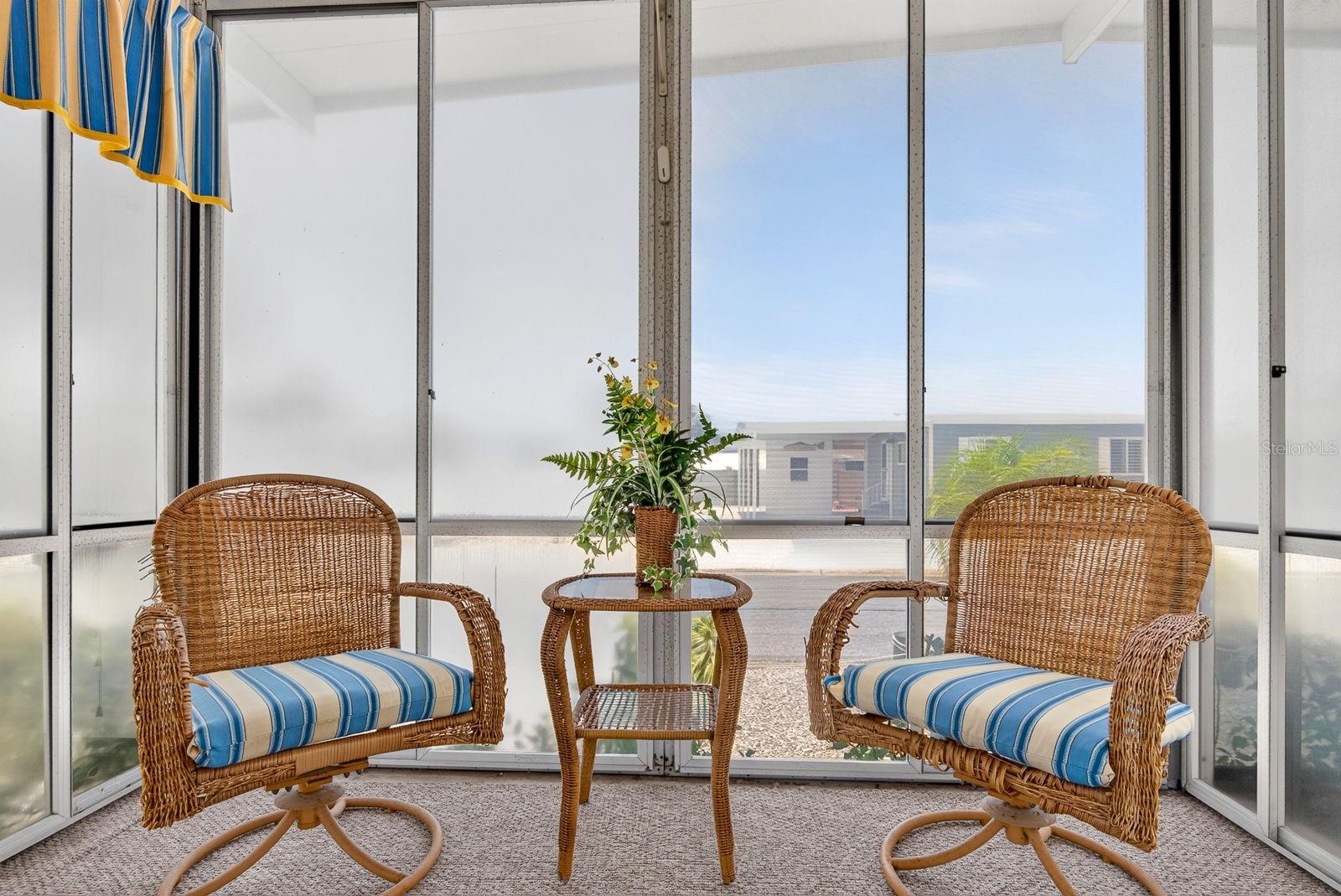 PALMA SOLA SHORES - Residential