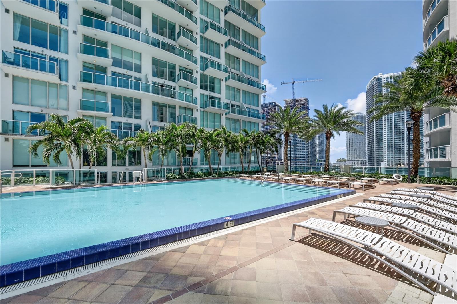 BRICKELL ON THE RIVER N TWR CONDO - Residential