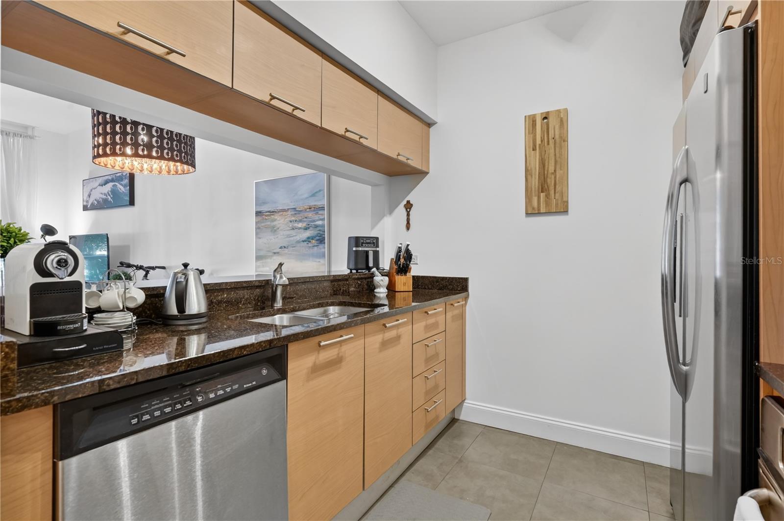 BRICKELL ON THE RIVER N TWR CONDO - Residential