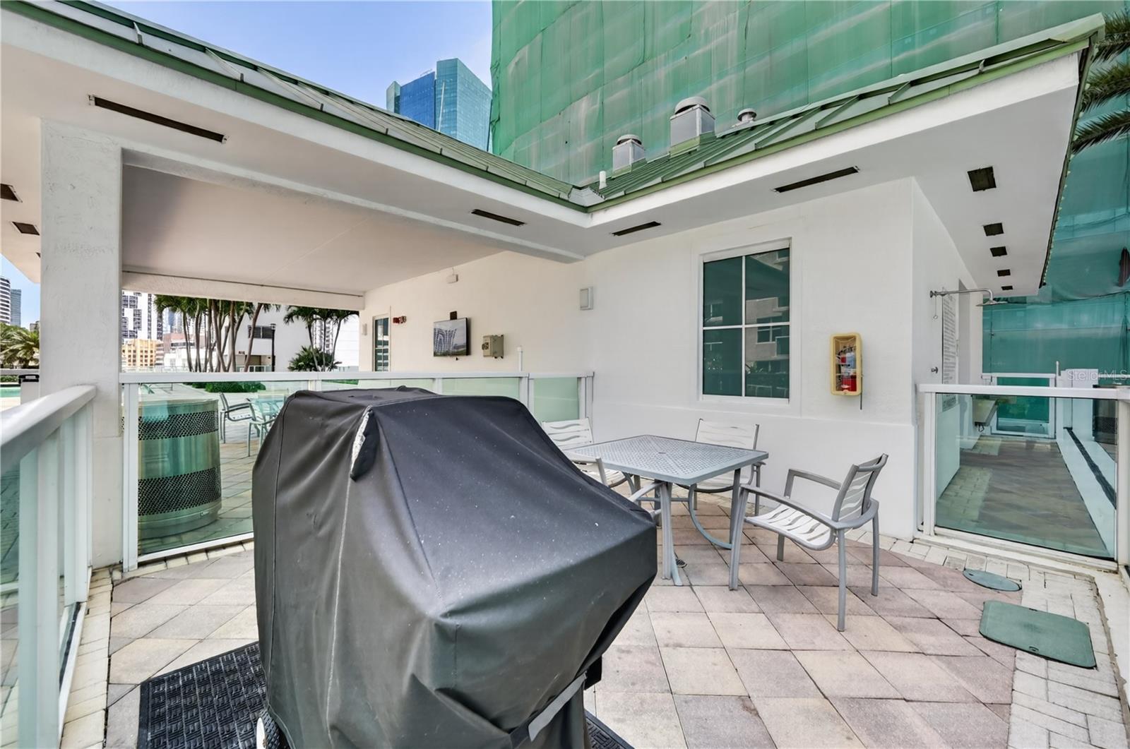BRICKELL ON THE RIVER N TWR CONDO - Residential