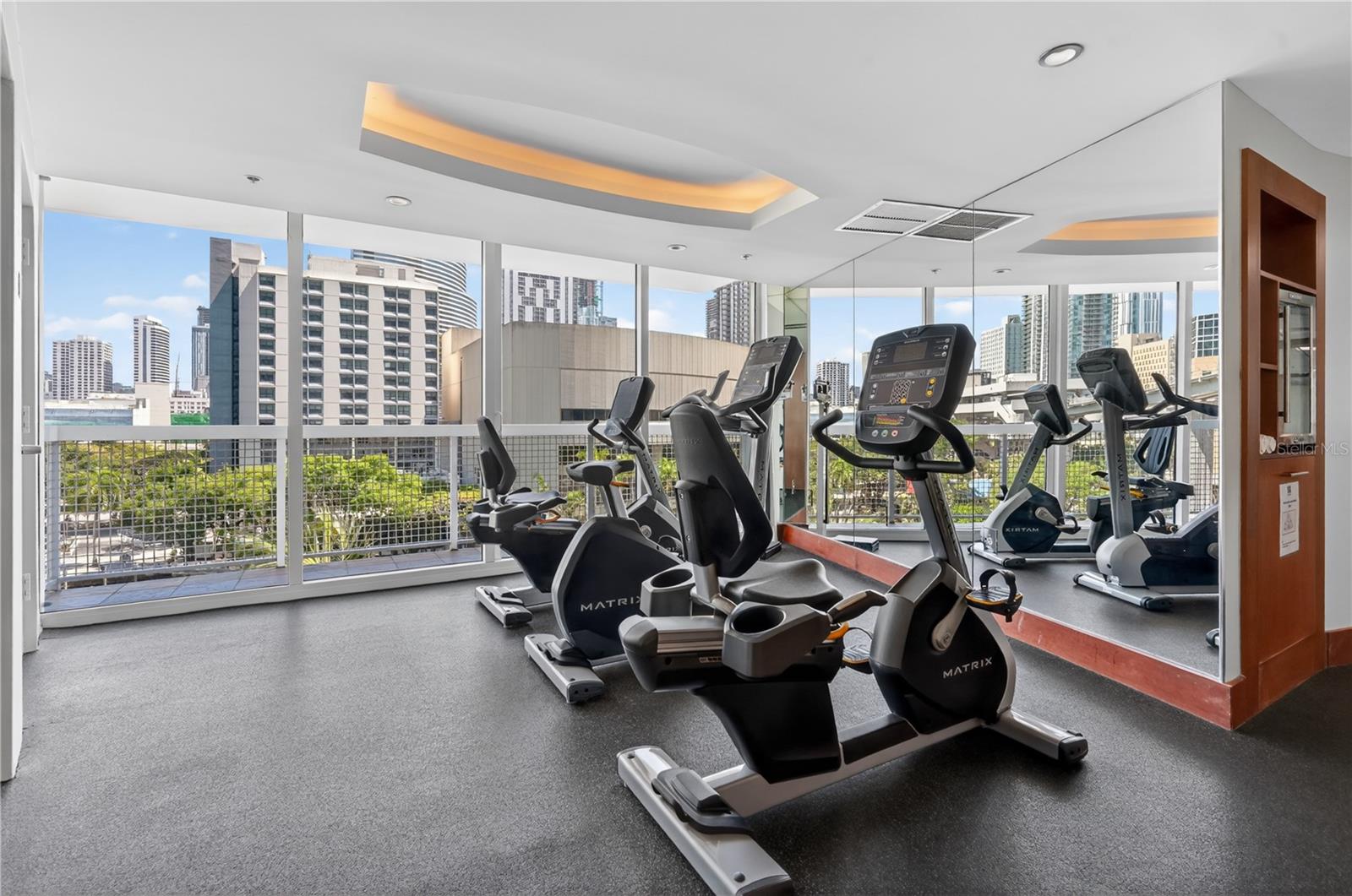 BRICKELL ON THE RIVER N TWR CONDO - Residential