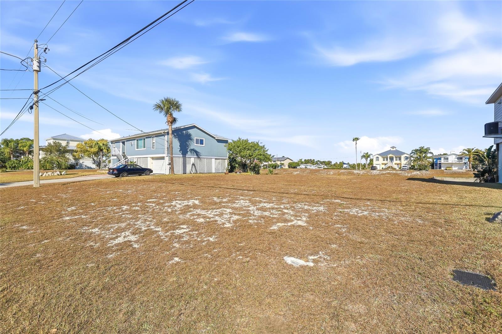 HERNANDO BEACH - Land