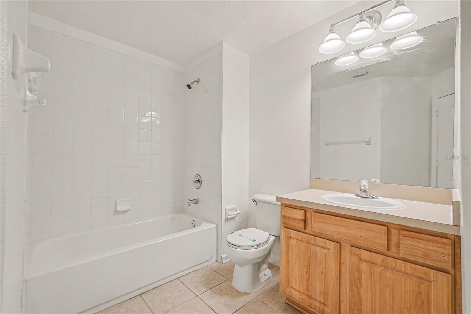 BAY CYPRESS CRK - Residential