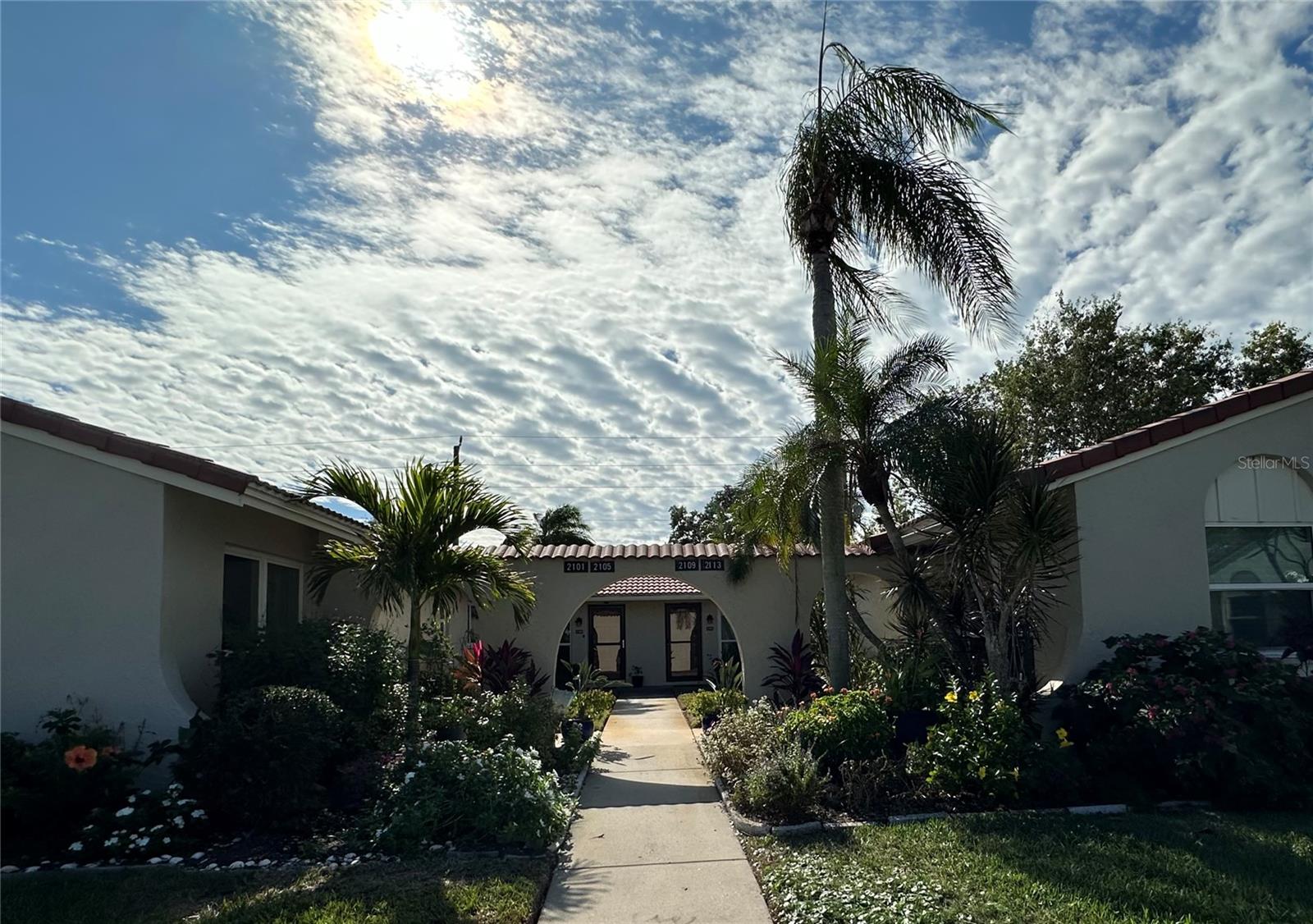 Beautiful location, in a quiet, well-kept 55+ community, excellent opportunity for rental investment or new home. Located less than 2 miles from Siesta Key beach,  15 minutes from Nokomis Beach, centrally located in Gulf Gate Sarasota,  20 minutes to downtown Sarasota or downtown Venice. New AC system in 2023 and New Roof in 2025.  Short-term rentals are allowed with a minimum stay of 2 months, rentals are allowed after one year of ownership. One minute walk to community pool. One assigned parking spot with plenty of guest parking. Painted and ready to move in!