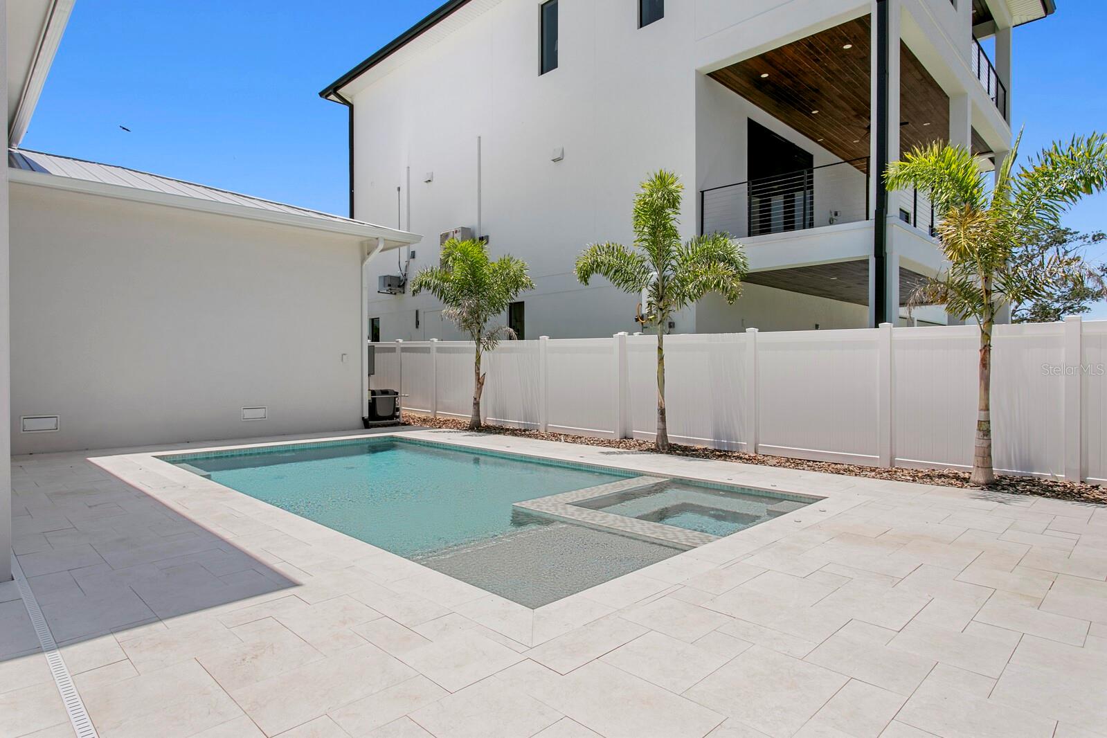 MADSEN ISLES - Residential