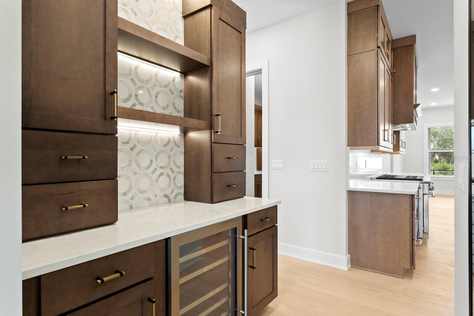 MADSEN ISLES - Residential