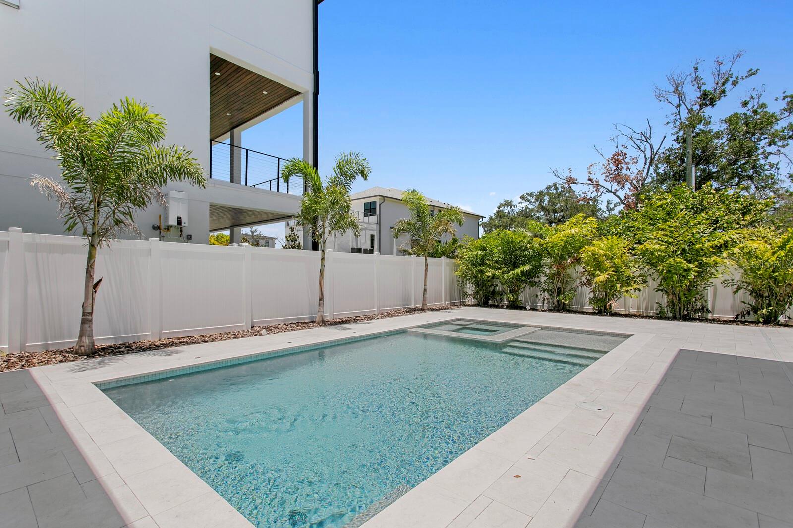 MADSEN ISLES - Residential