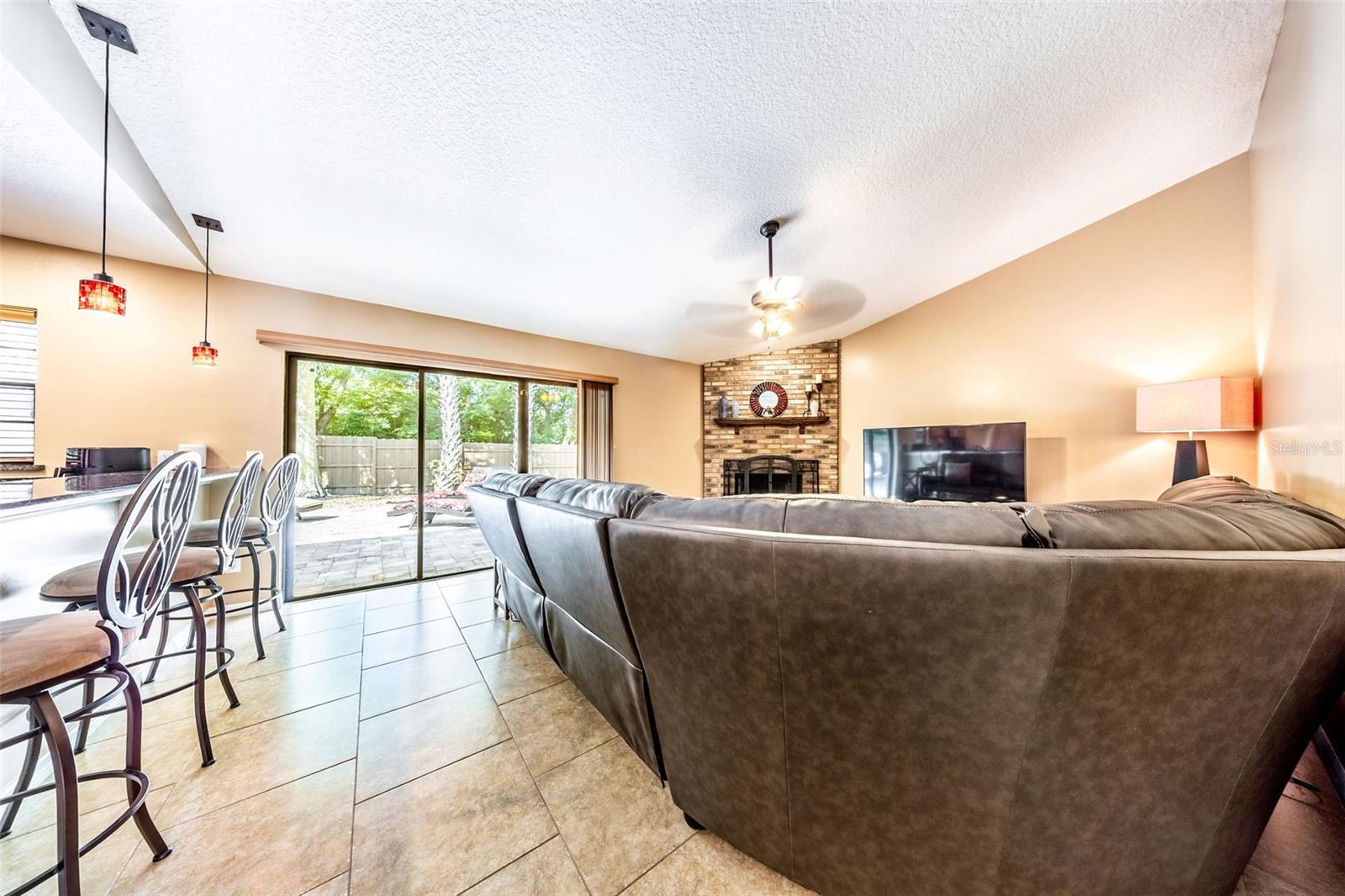 MANDARIN SEC 7 - Residential