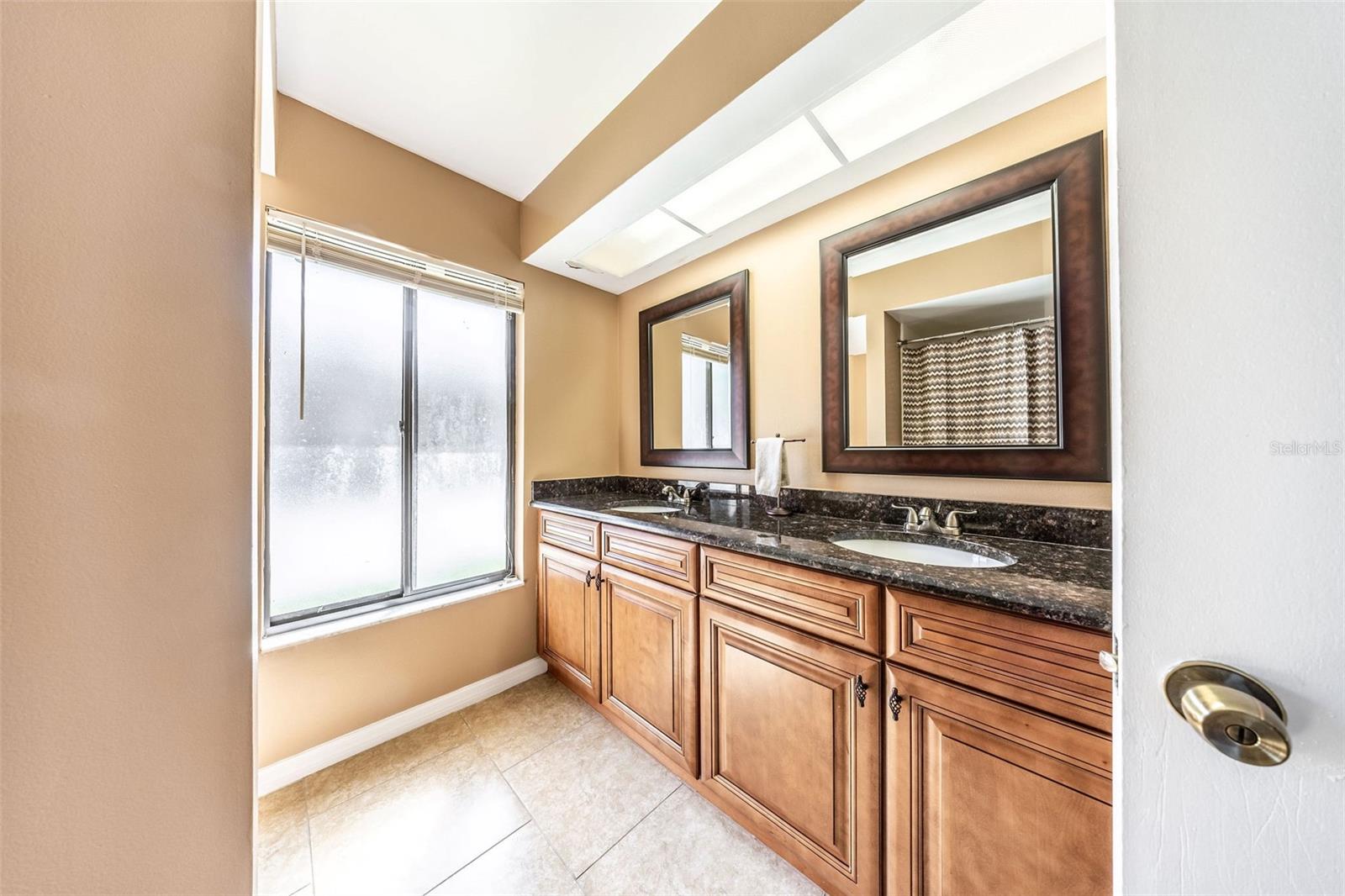MANDARIN SEC 7 - Residential