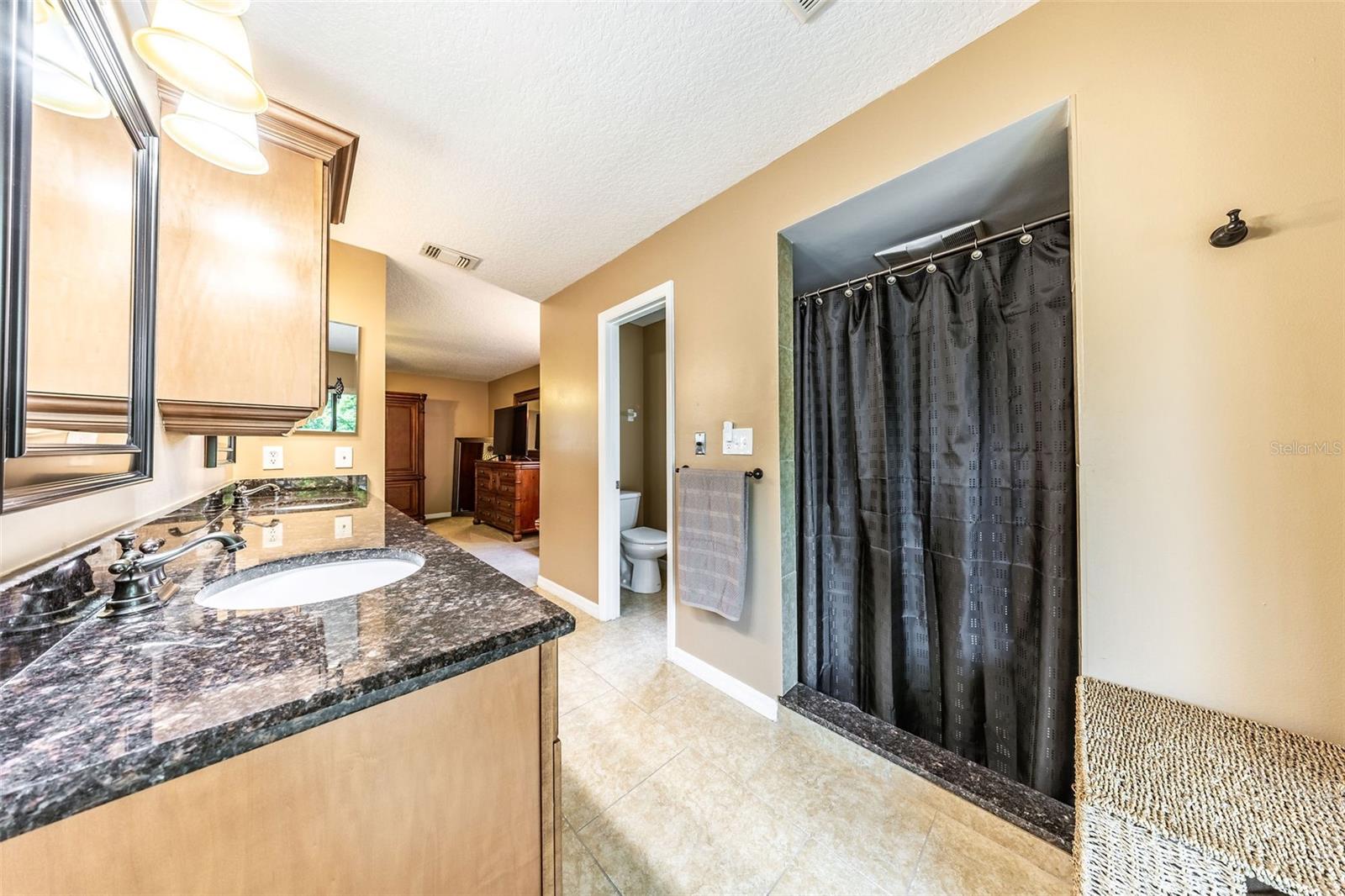 MANDARIN SEC 7 - Residential