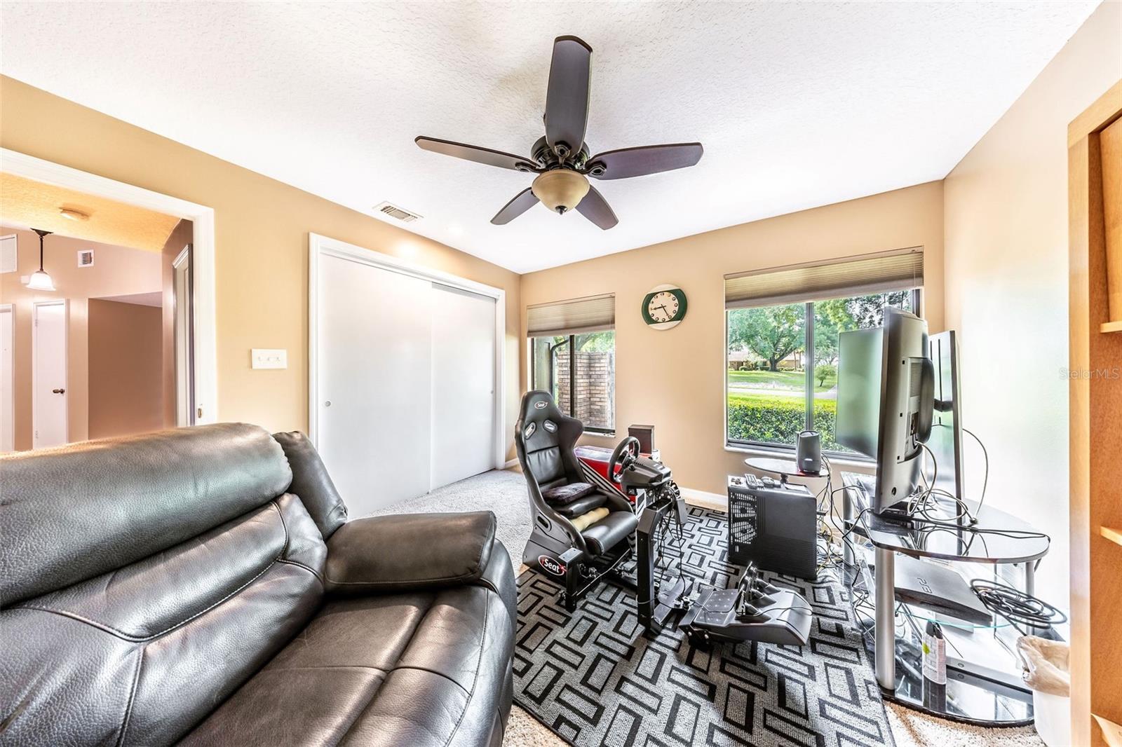 MANDARIN SEC 7 - Residential