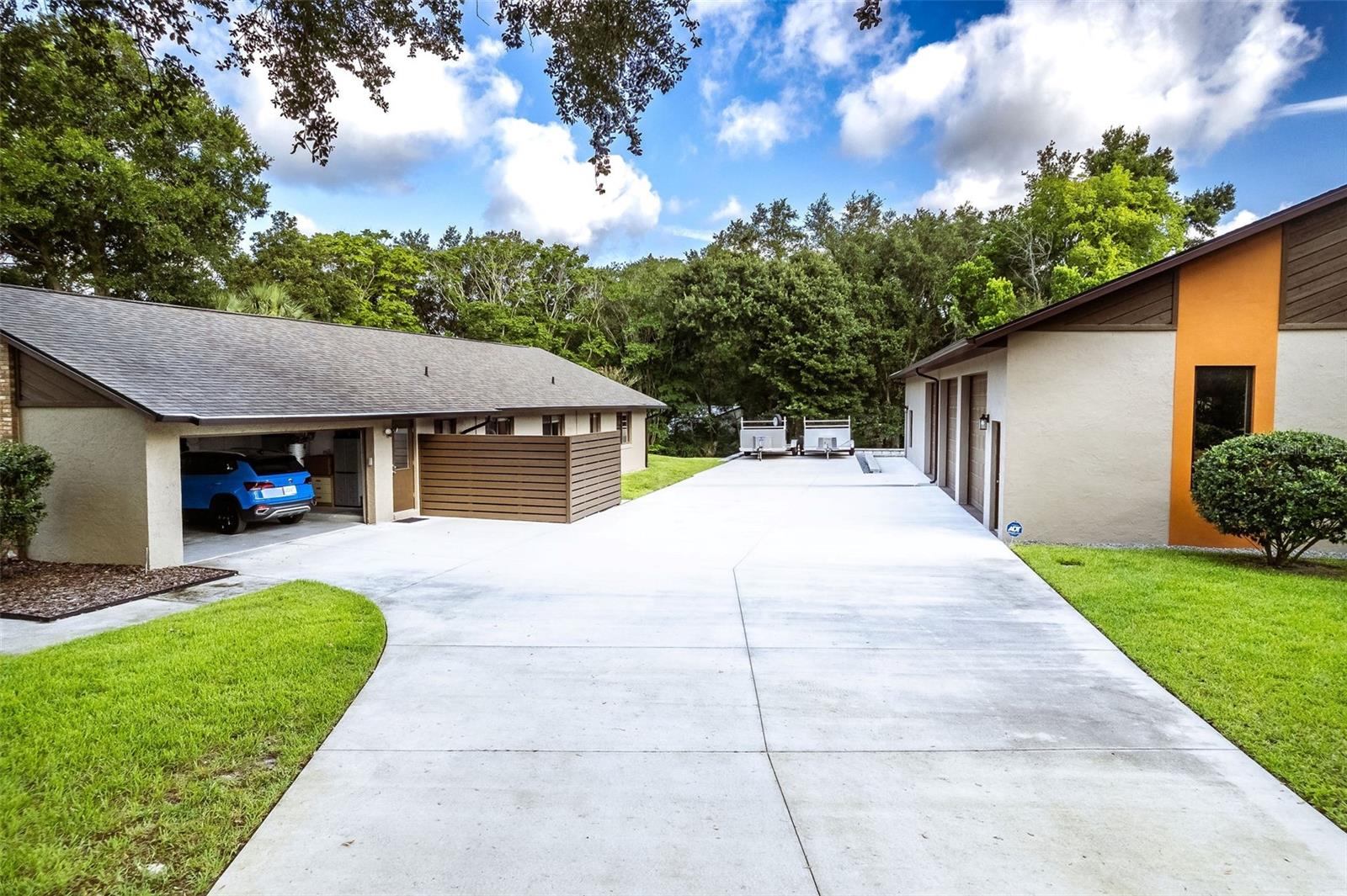 MANDARIN SEC 7 - Residential