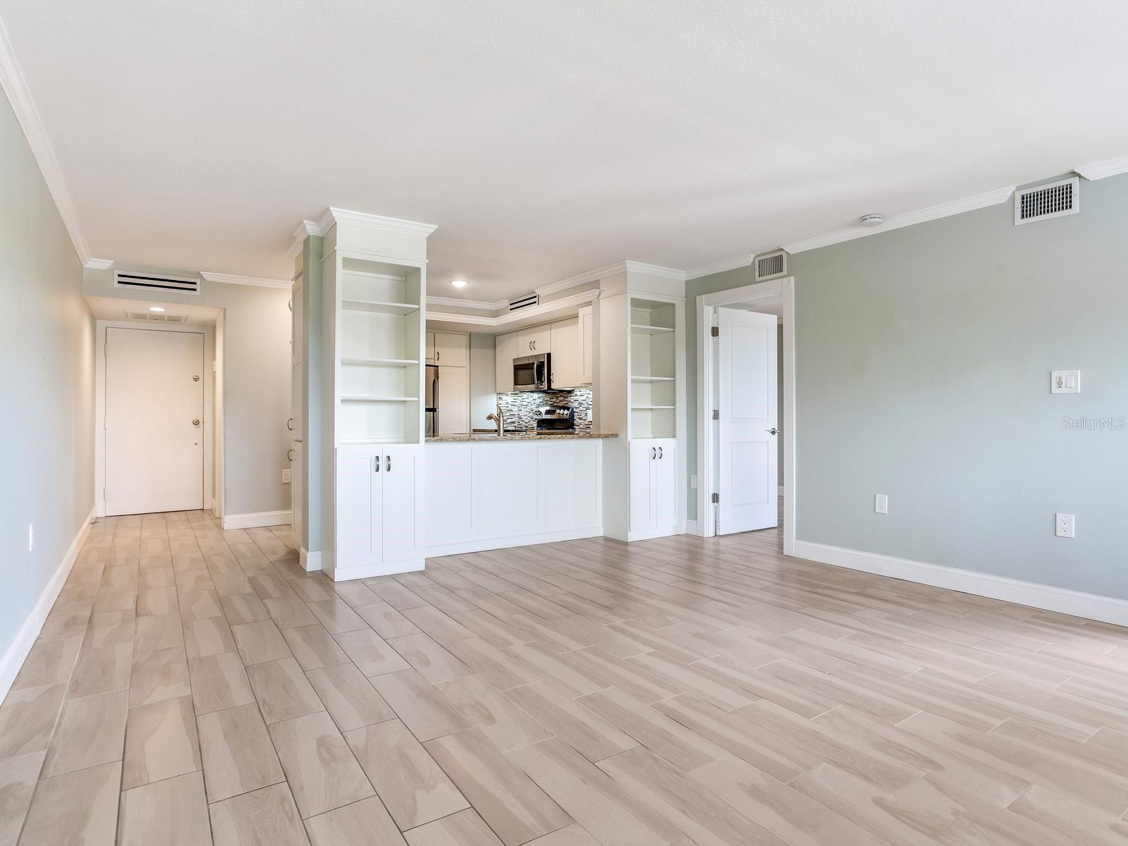 THE PINNACLE APTS A CONDO - Residential